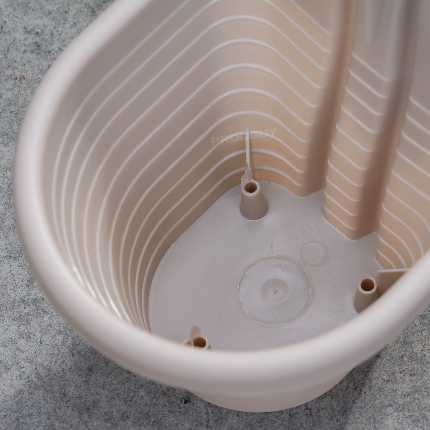 Set of 6 Beige Fence Hanging Garden Plant Pots