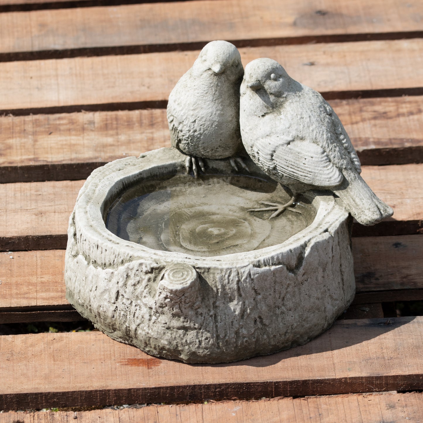 Heavy Stone Birds on Log Garden Bird Feeder Ornament