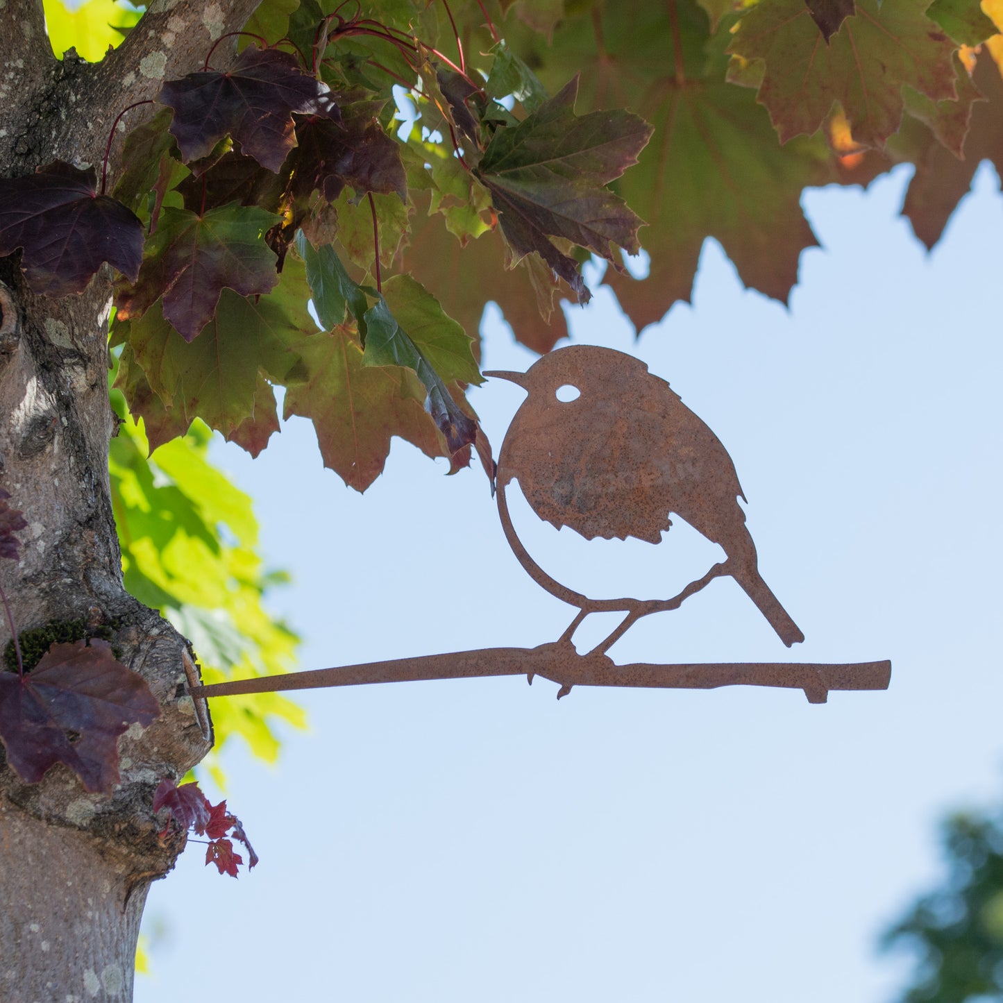Metal Robin on Spike Garden Decoration