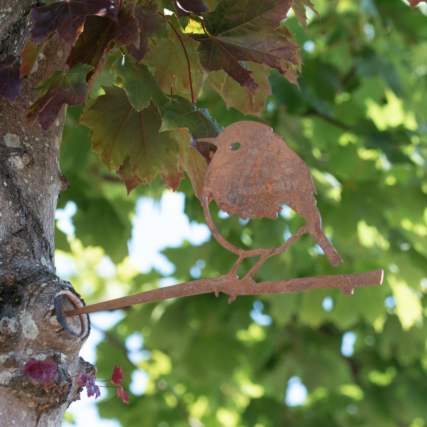 Metal Robin on Spike Garden Decoration
