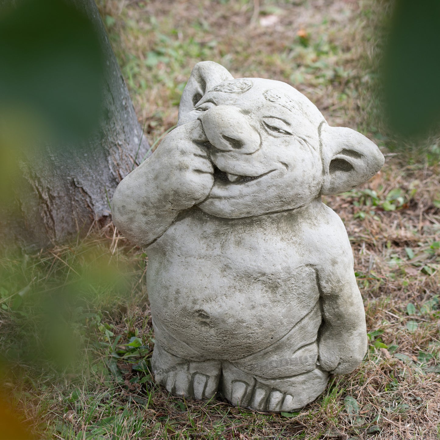 Heavy Stone 34cm Nose Picking Troll Statue