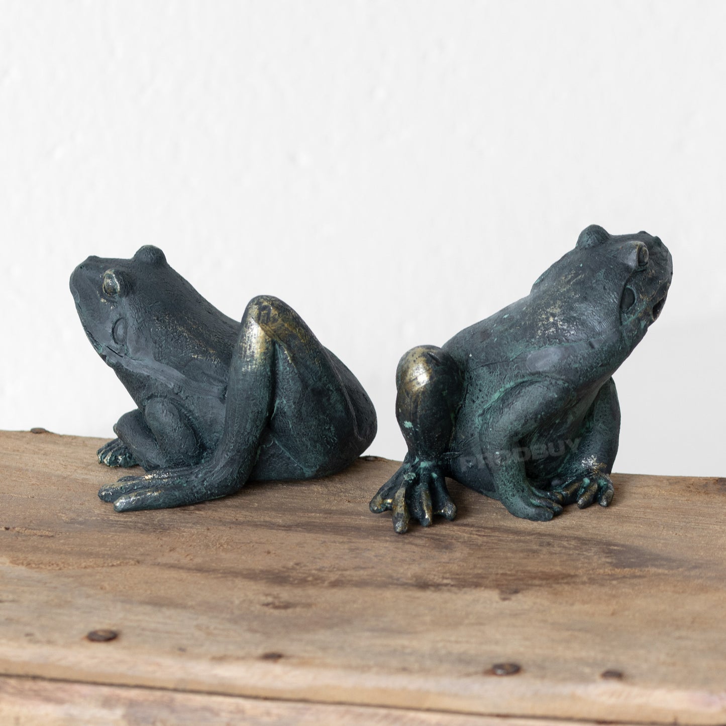 Set of 2 Climbing Frogs Sitting Sculptures Shelf Sitters