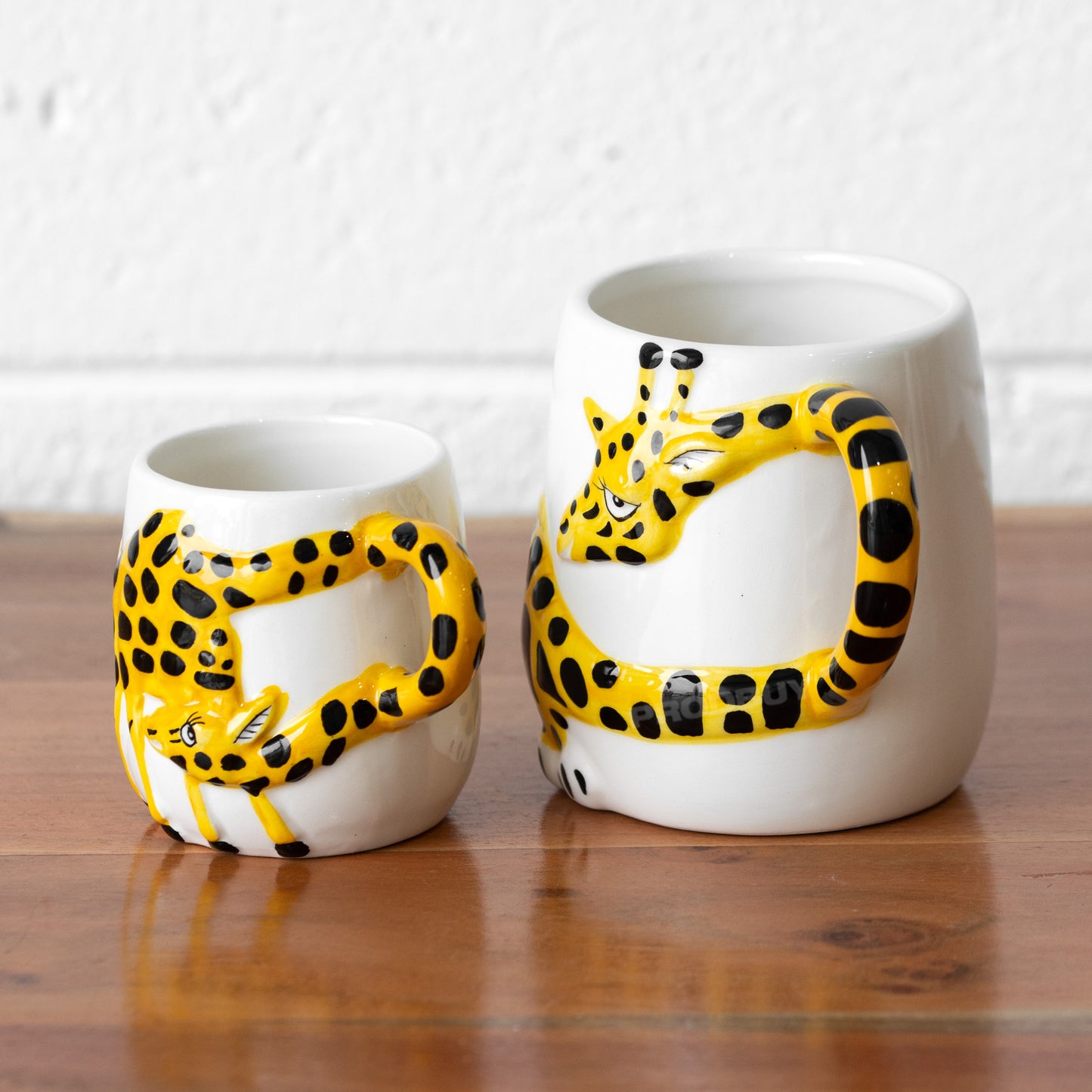 Set of 2 Giraffe Mugs Small & Large Gift Cups