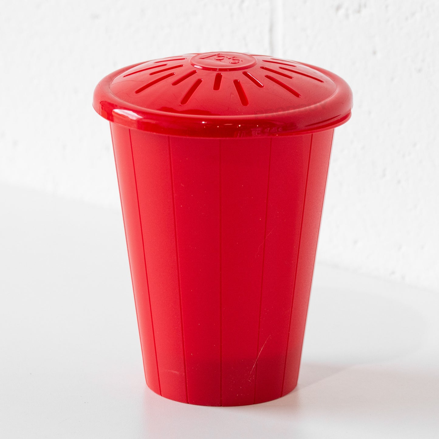 Joie Red Microwave Popcorn Maker