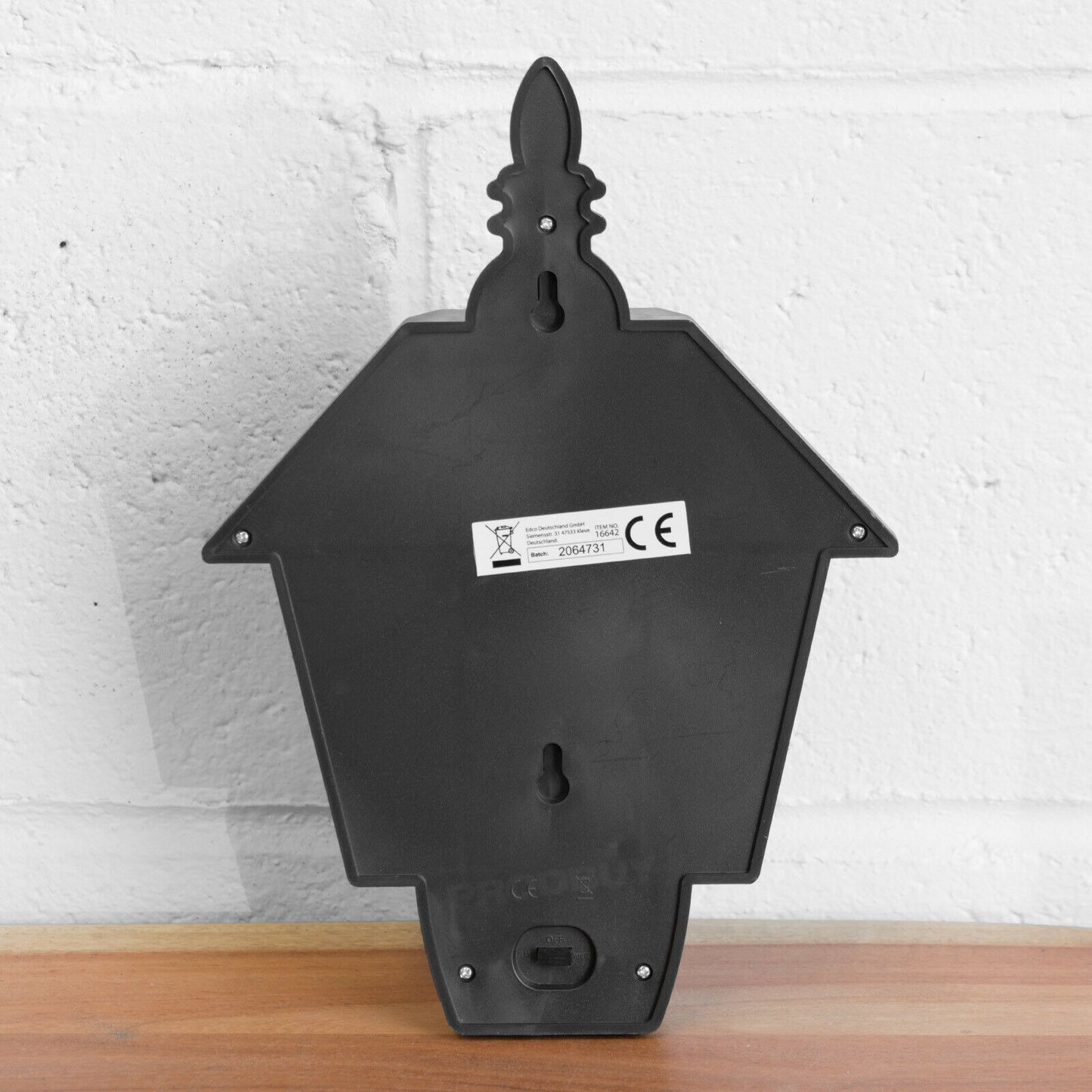 Wall Mounted Solar Powered LED Outdoor Garden Lantern Light Lamp Pathway Walkway