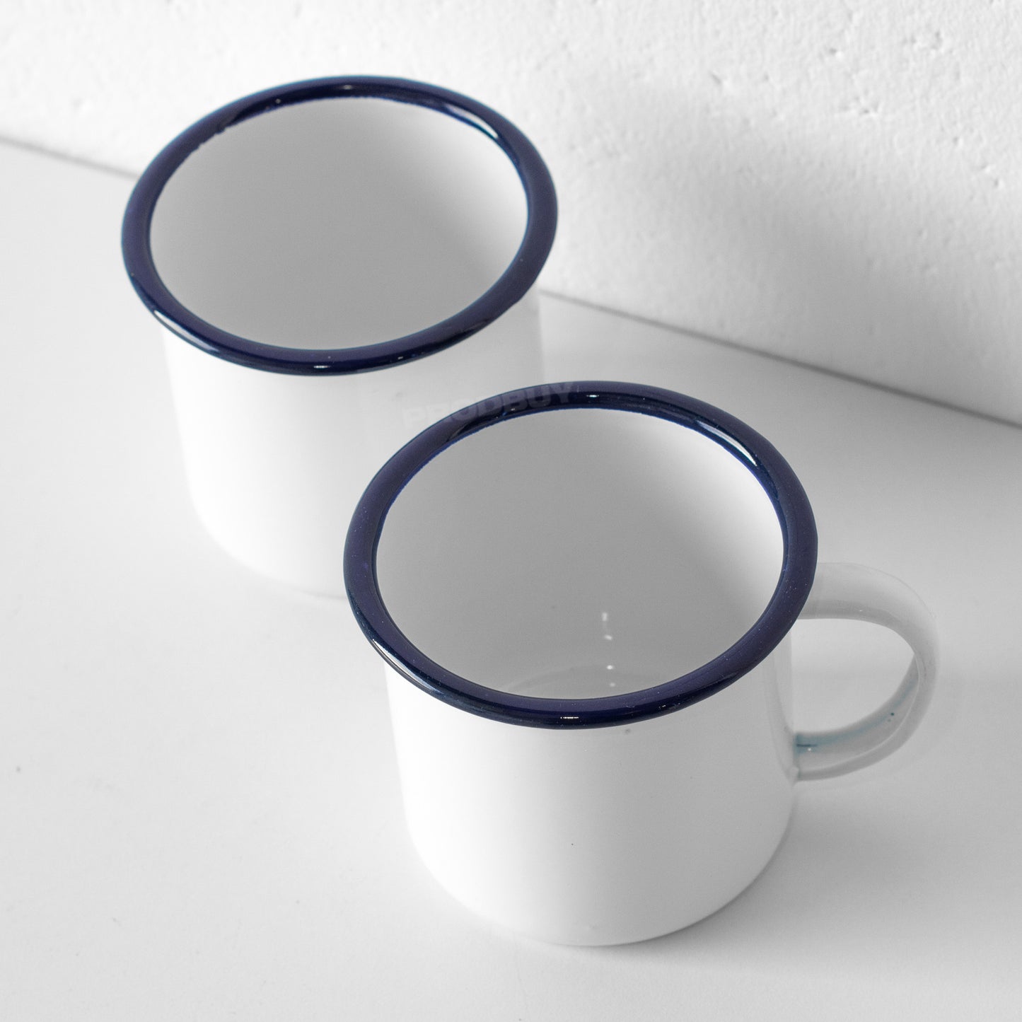 Set of 4 White Enamel Mugs 360ml