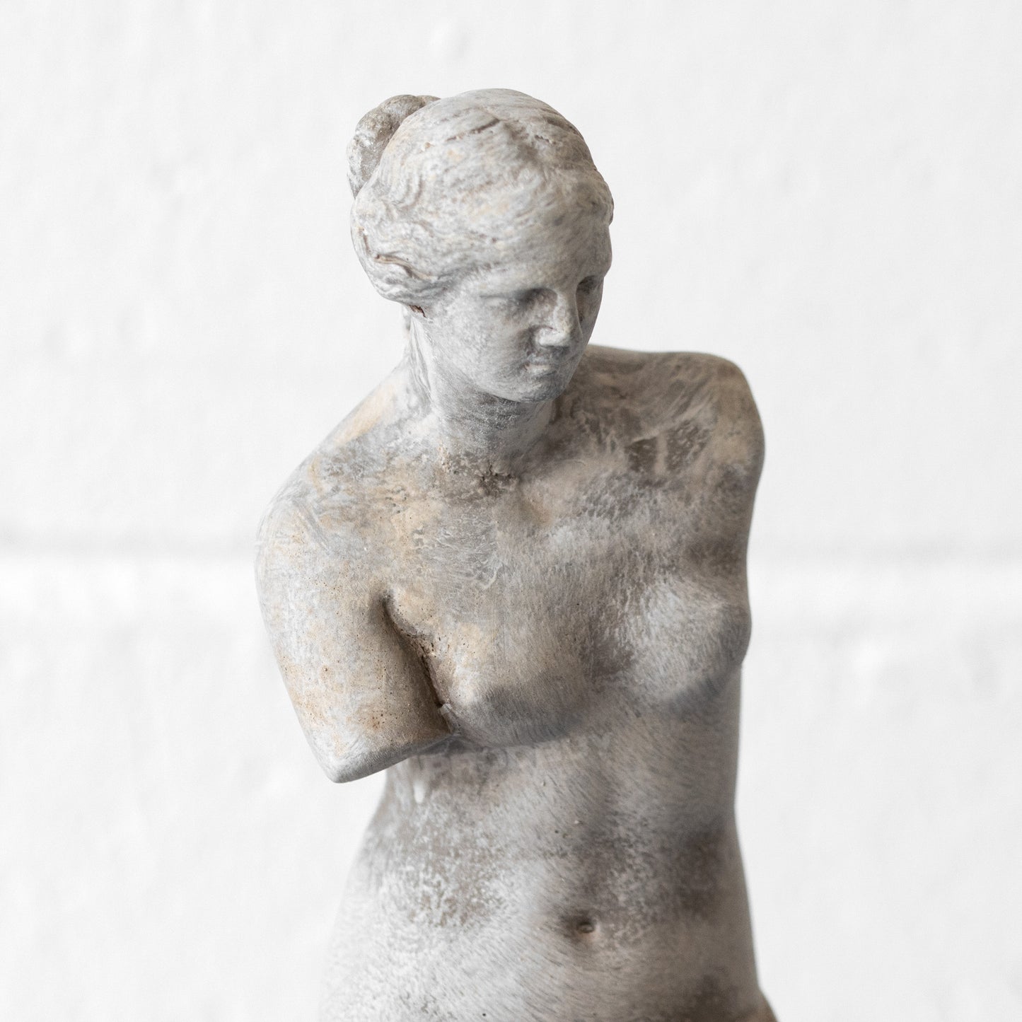 Venus de Milo 28cm Decorative Sculpture
