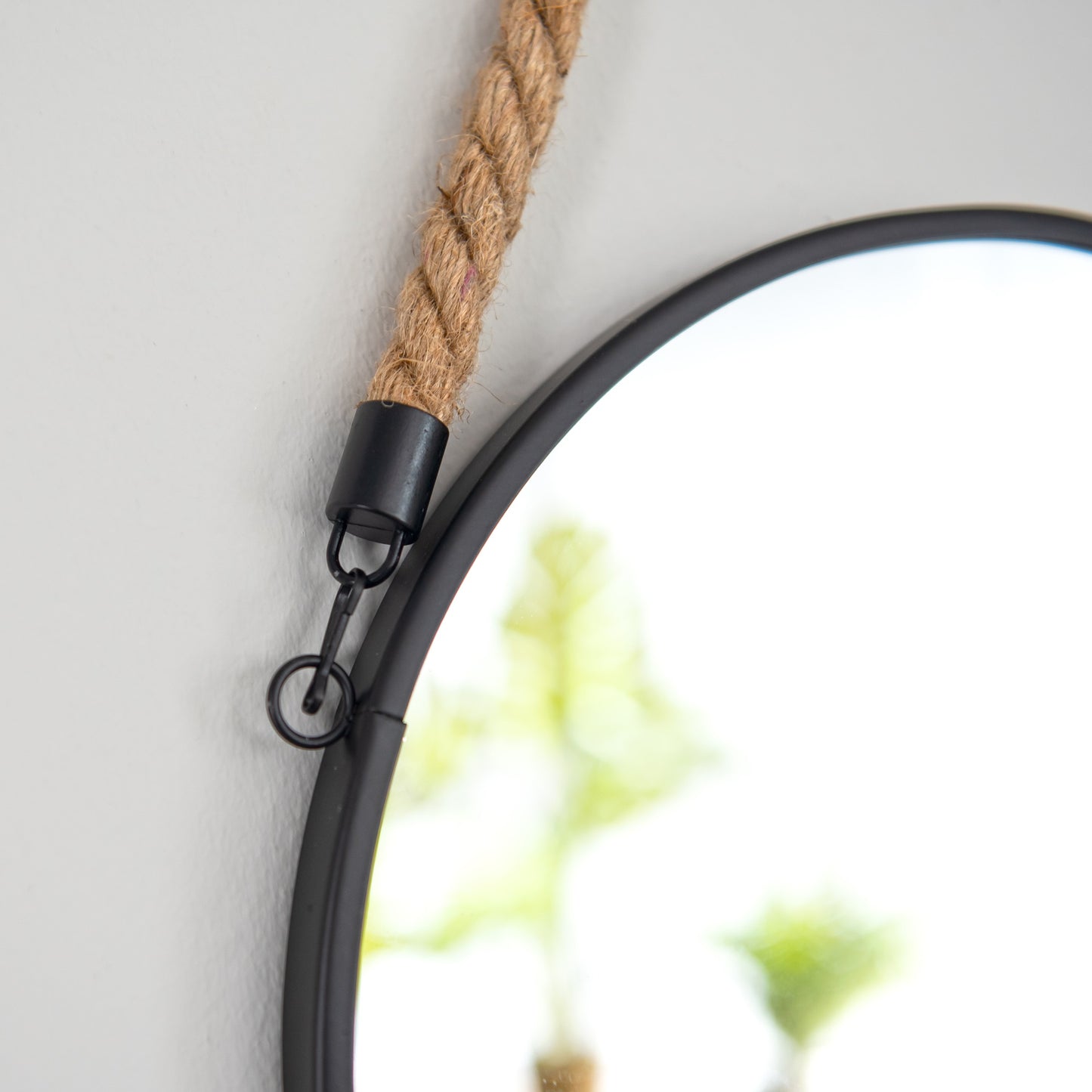 30cm Round Wall Hanging Mirror with Hessian Rope