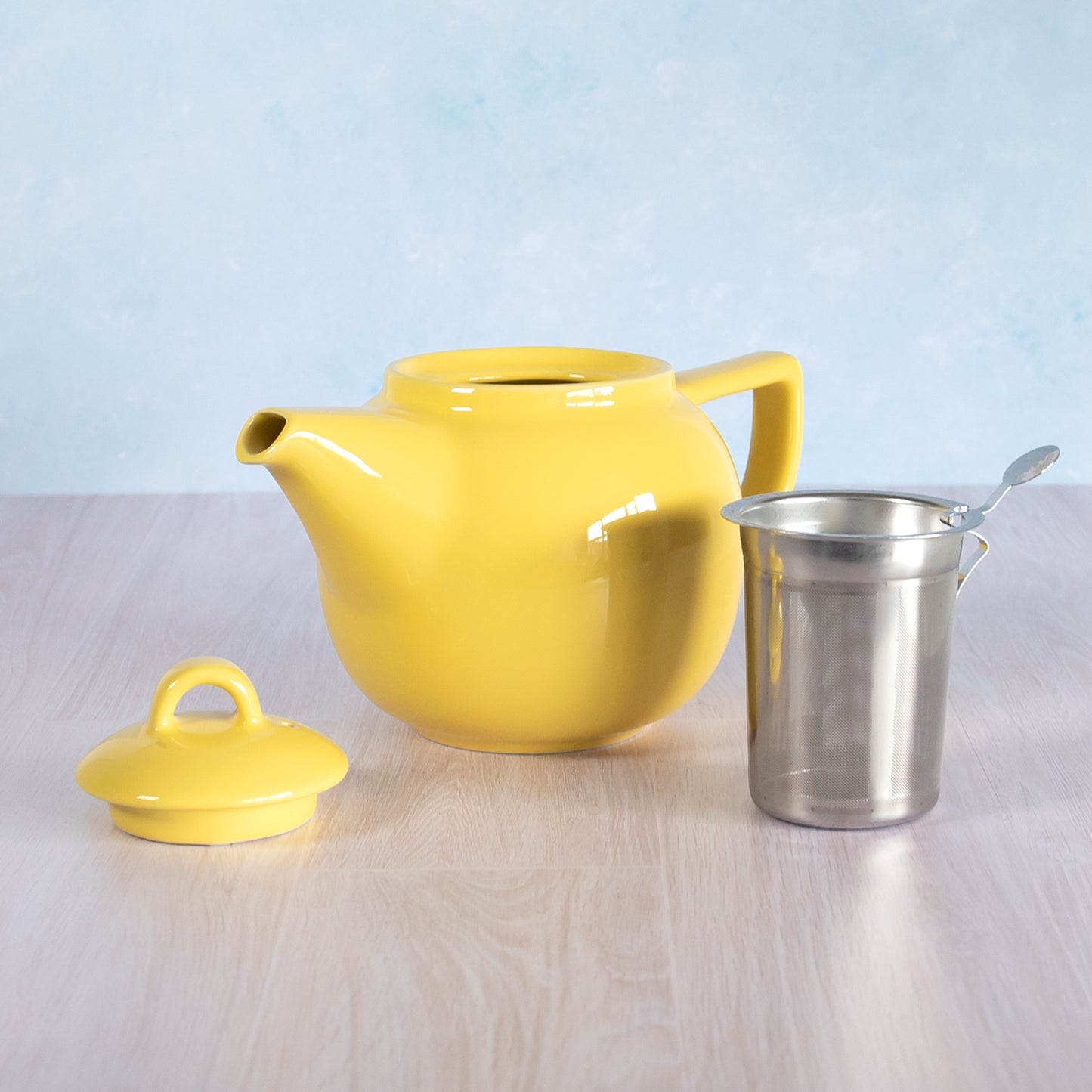 800ml Ceramic Teapot with Stainless Steel Infuser