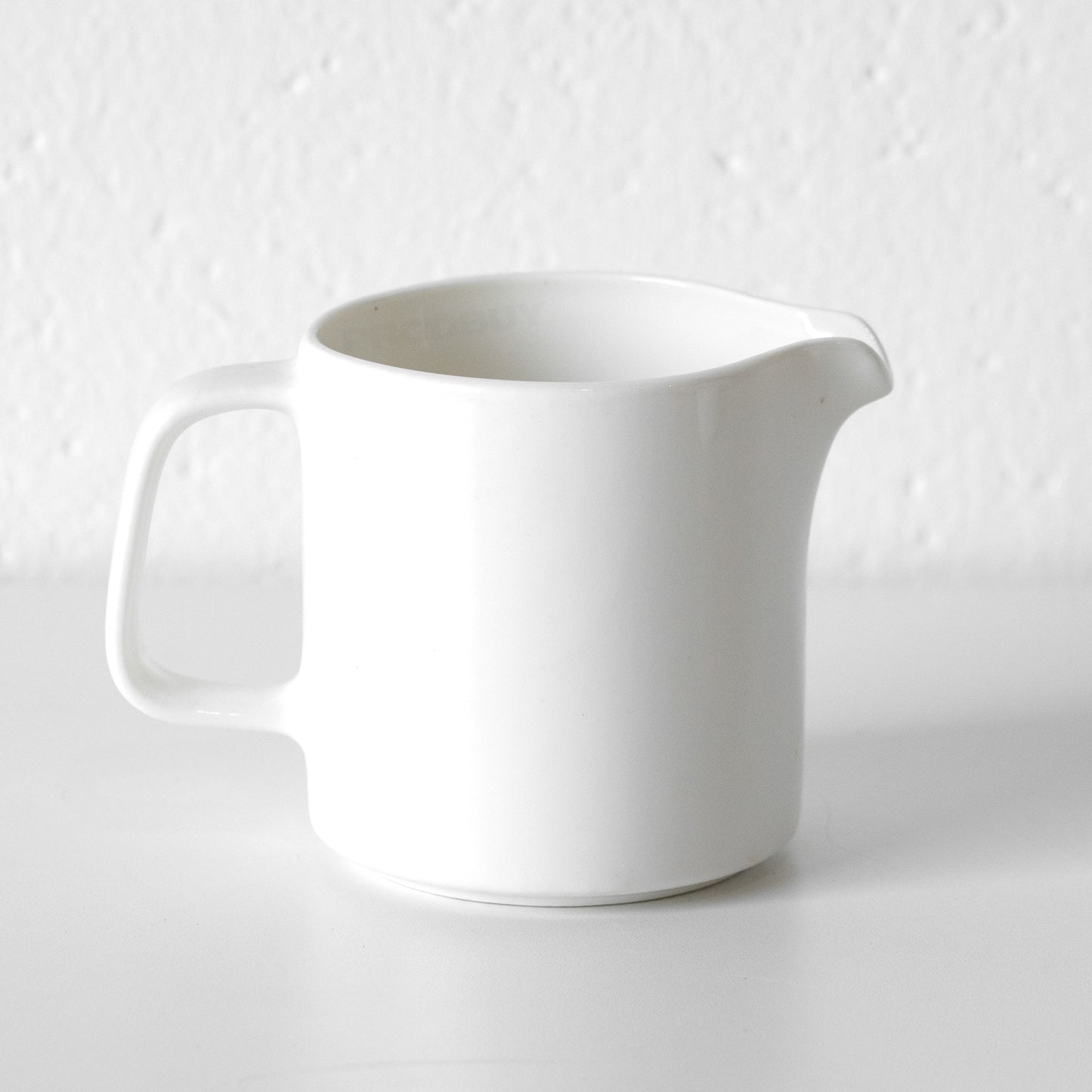 Modern White Ceramic Milk Jug and Sugar Bowl Set