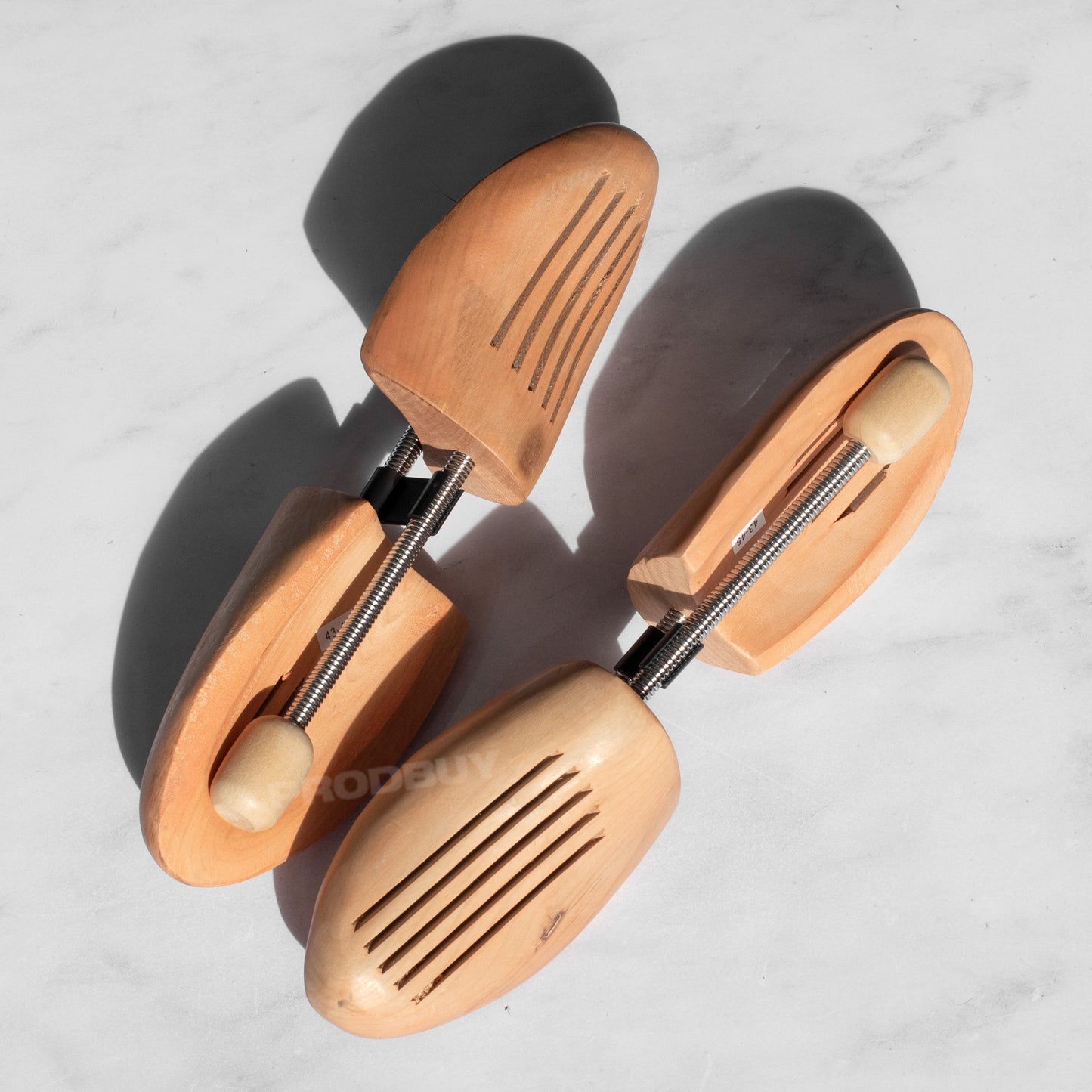 Wooden Shoe Trees with Size UK - 9 / 10.5 (EU - 43 / 45)