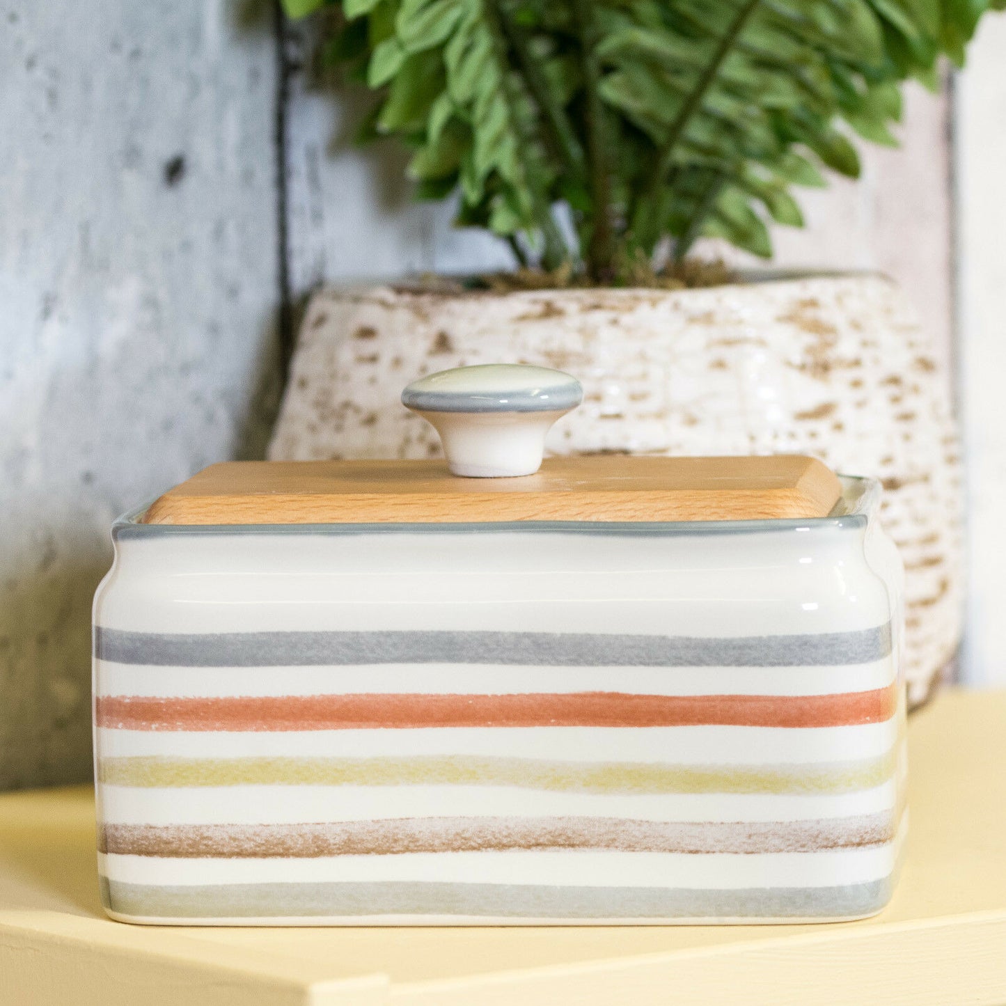Striped Country Kitchen Ceramic Butter Serving Storage Dish with Wooden Lid