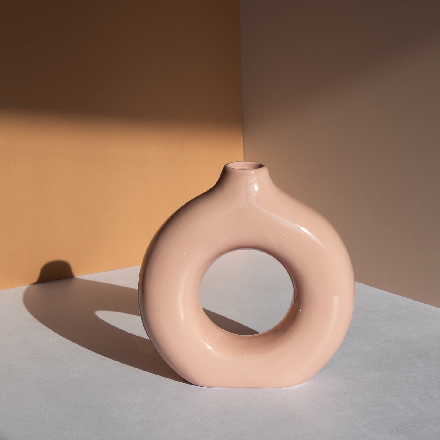 18cm Ceramic Doughnut Vase - Pale 'Nude' Pink