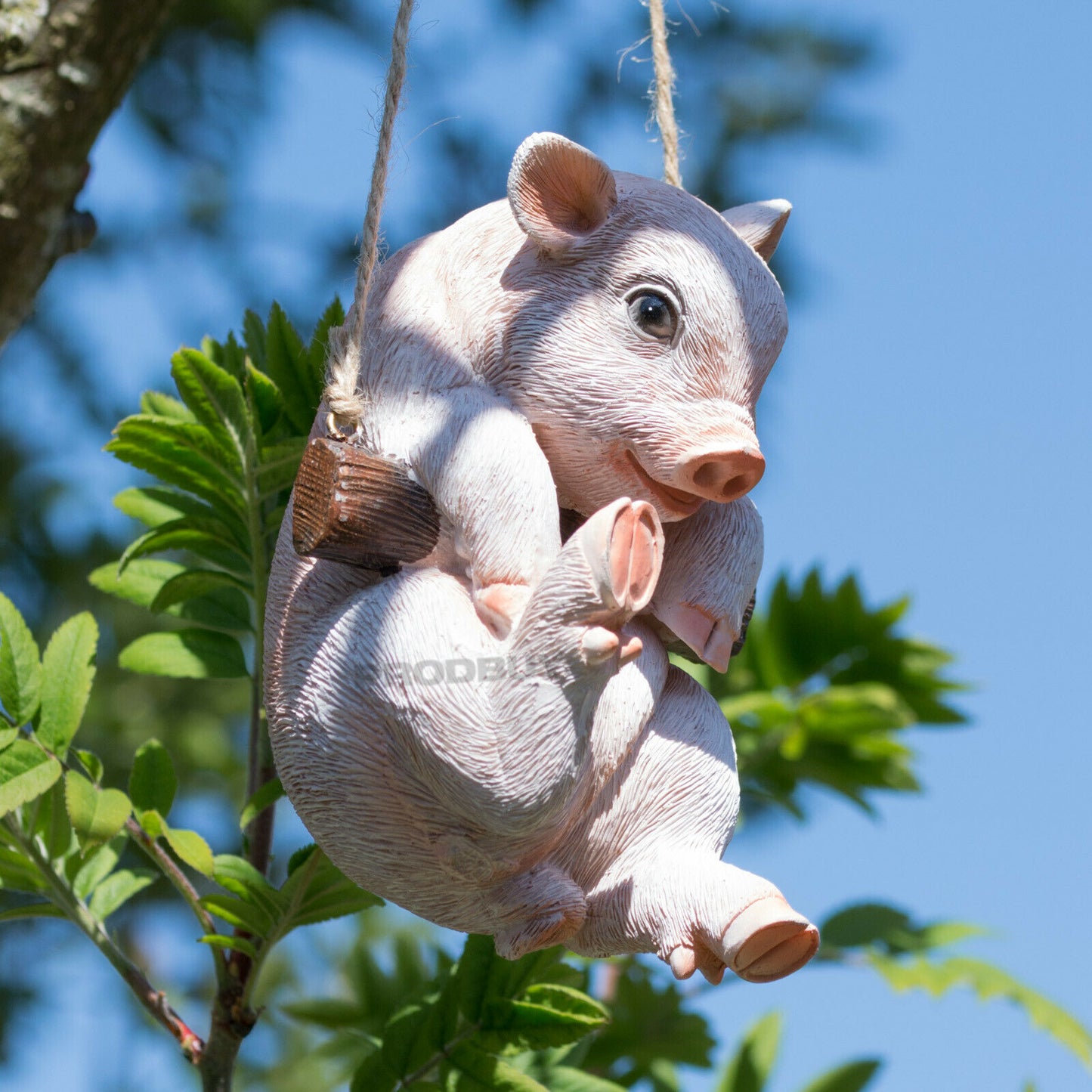 Hanging Pig Ornament Garden Decoration Wall Outdoor Sculpture Figurine Statue