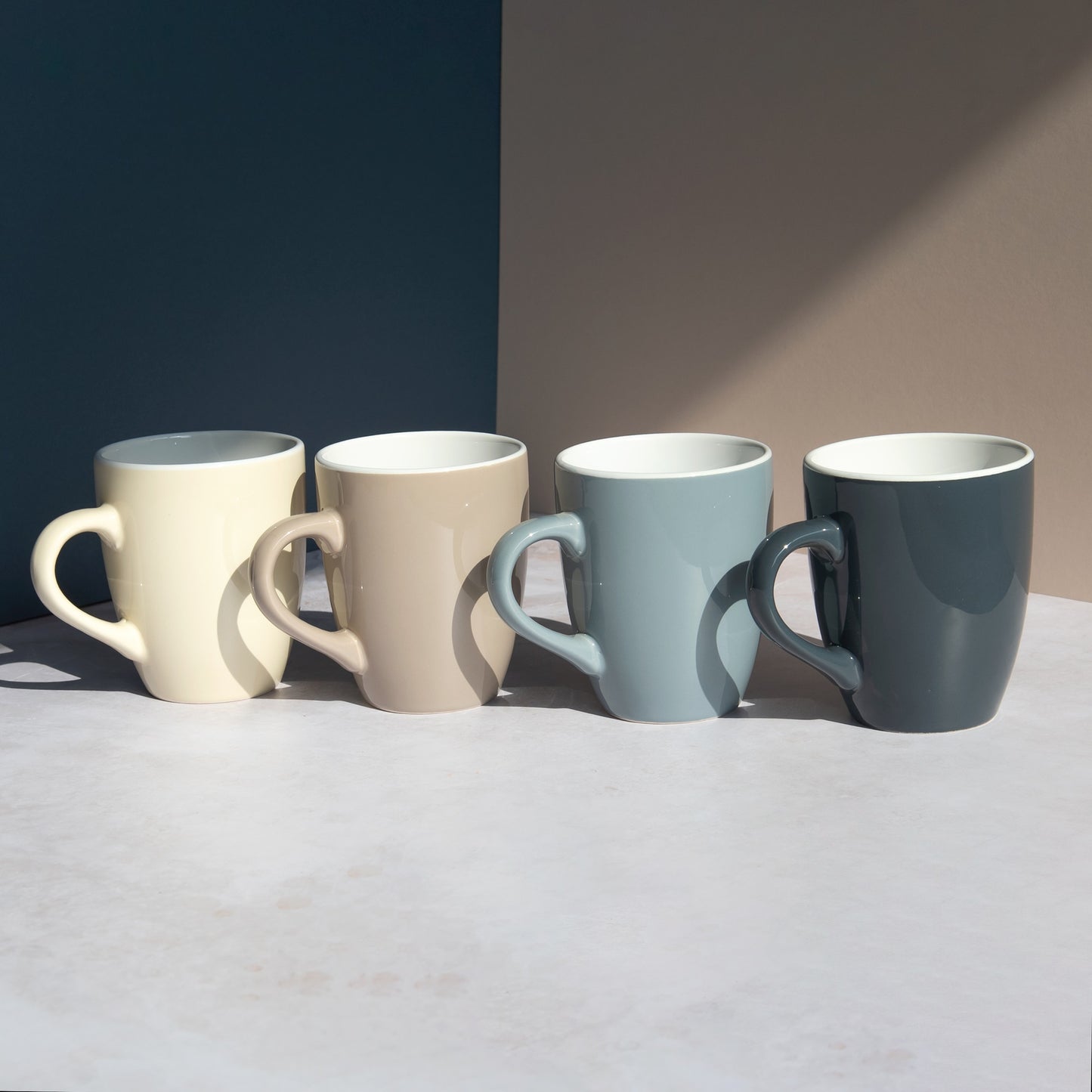 Set of 4 Assorted Stoneware Mugs 340ml Capacity