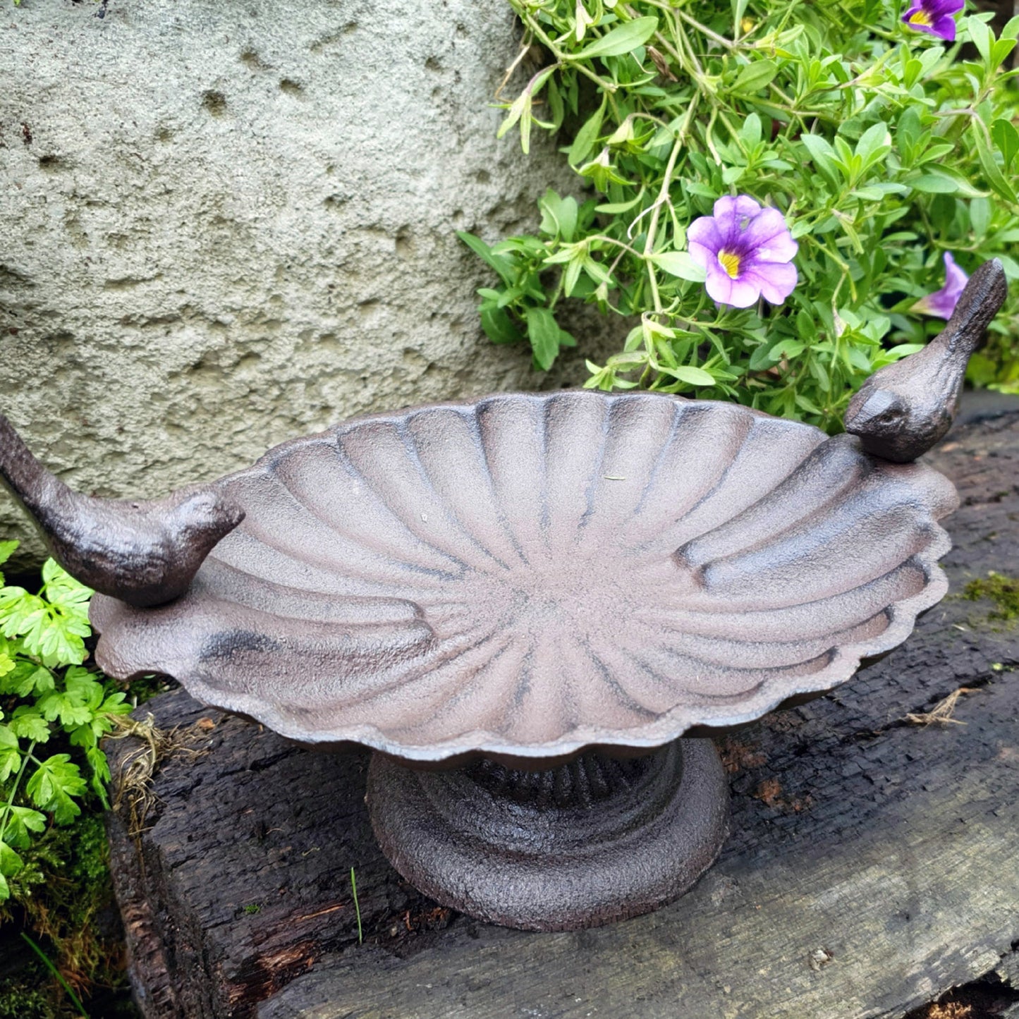 Cast Iron 21cm Small Bird Feeder Dish Aged Rustic Metal