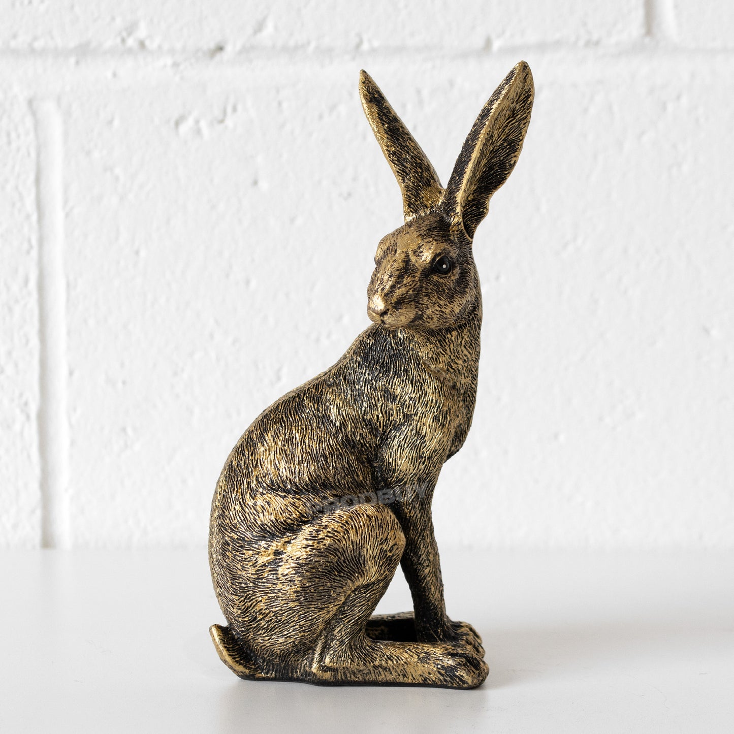 Sitting Up Hare 21cm Resin Ornament