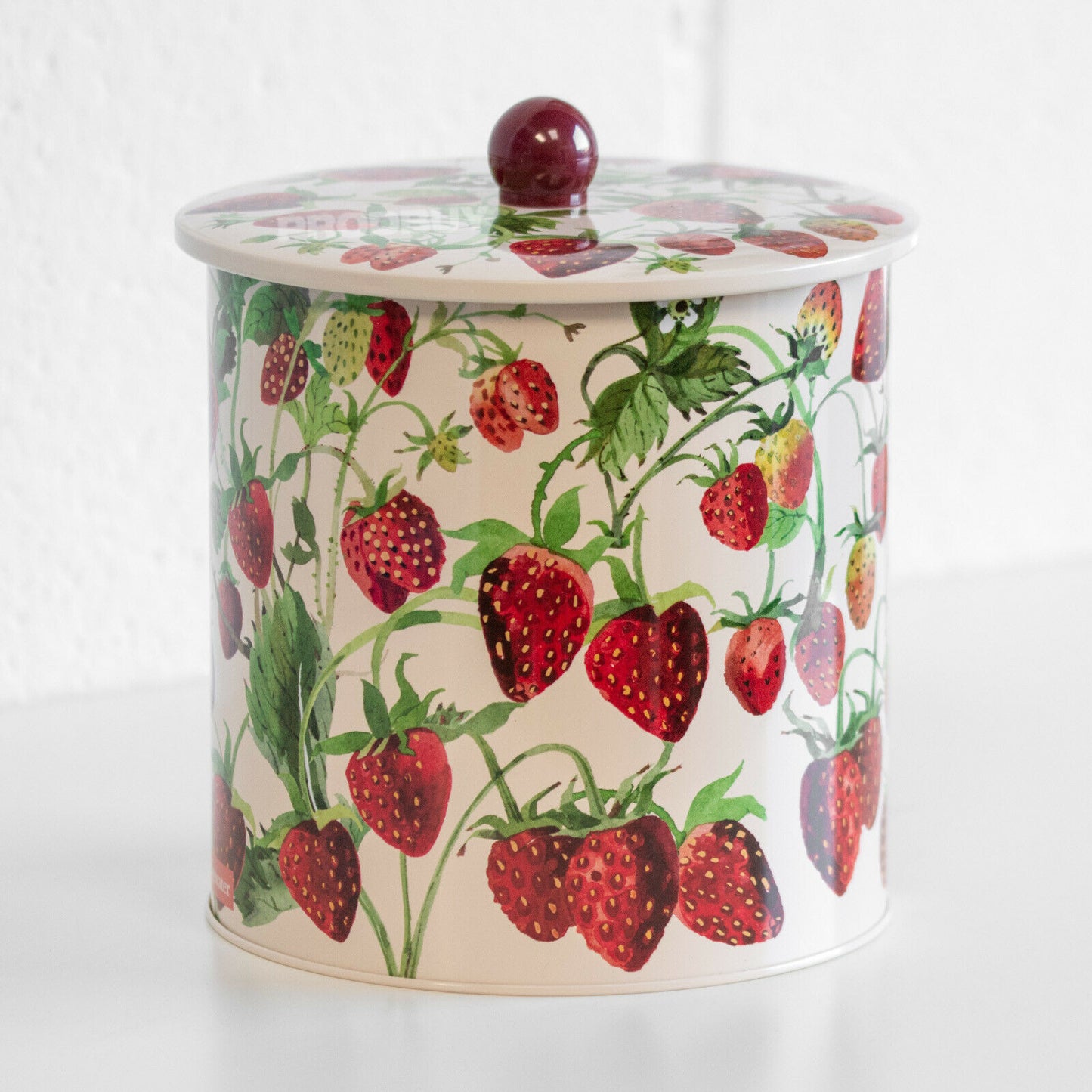 Emma Bridgewater 'Strawberries' Large Biscuit Tin