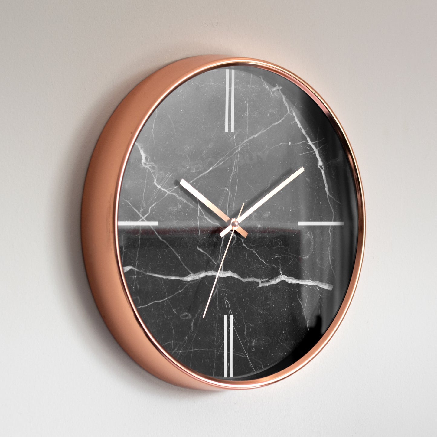 37cm Large Round Marble Face Copper Plastic Surround Wall Clock