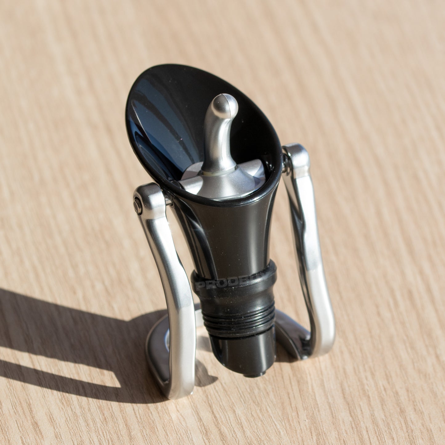 Champagne Bottle Stopper & Pourer