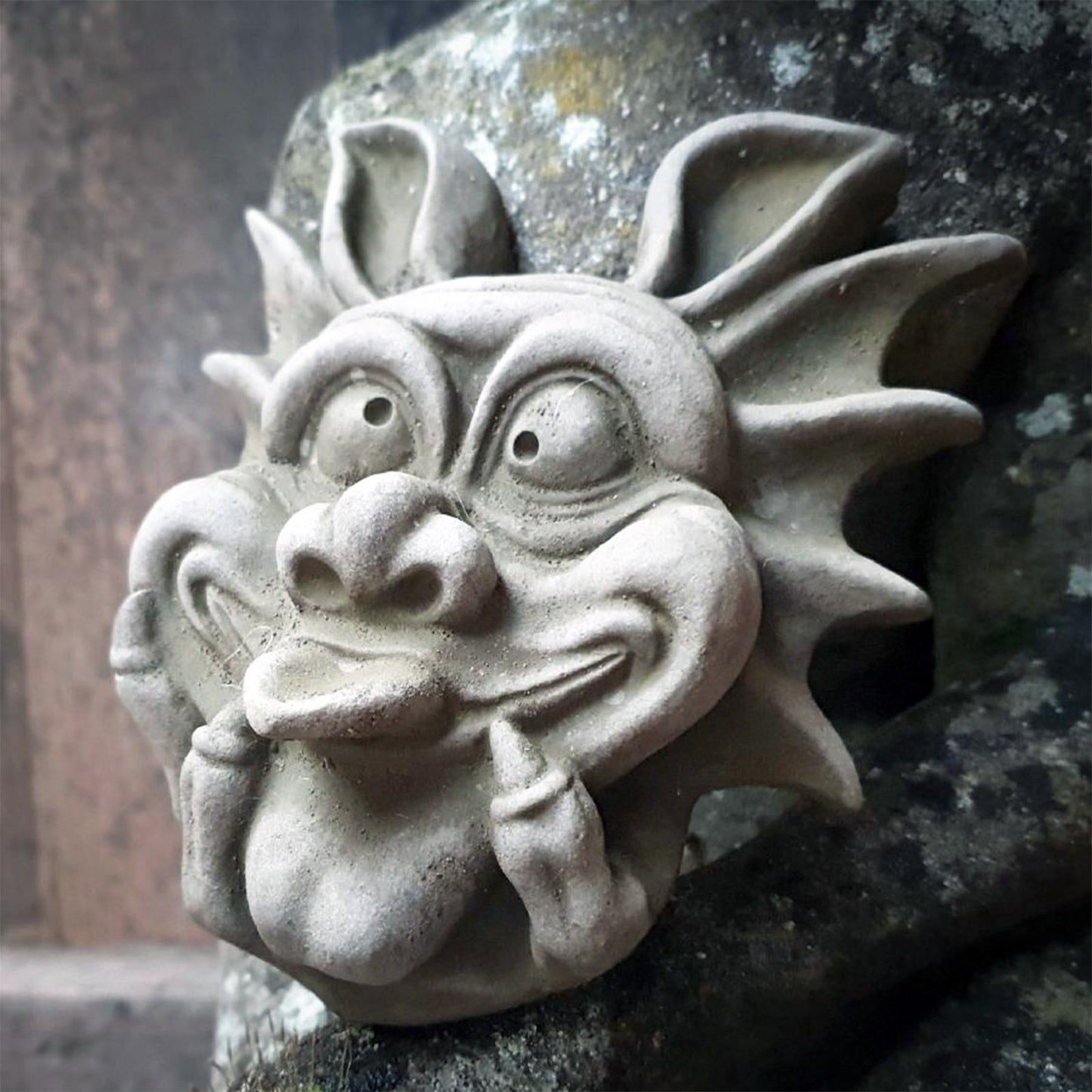 Small Bony Finger Gremlin Stone Wall Statue