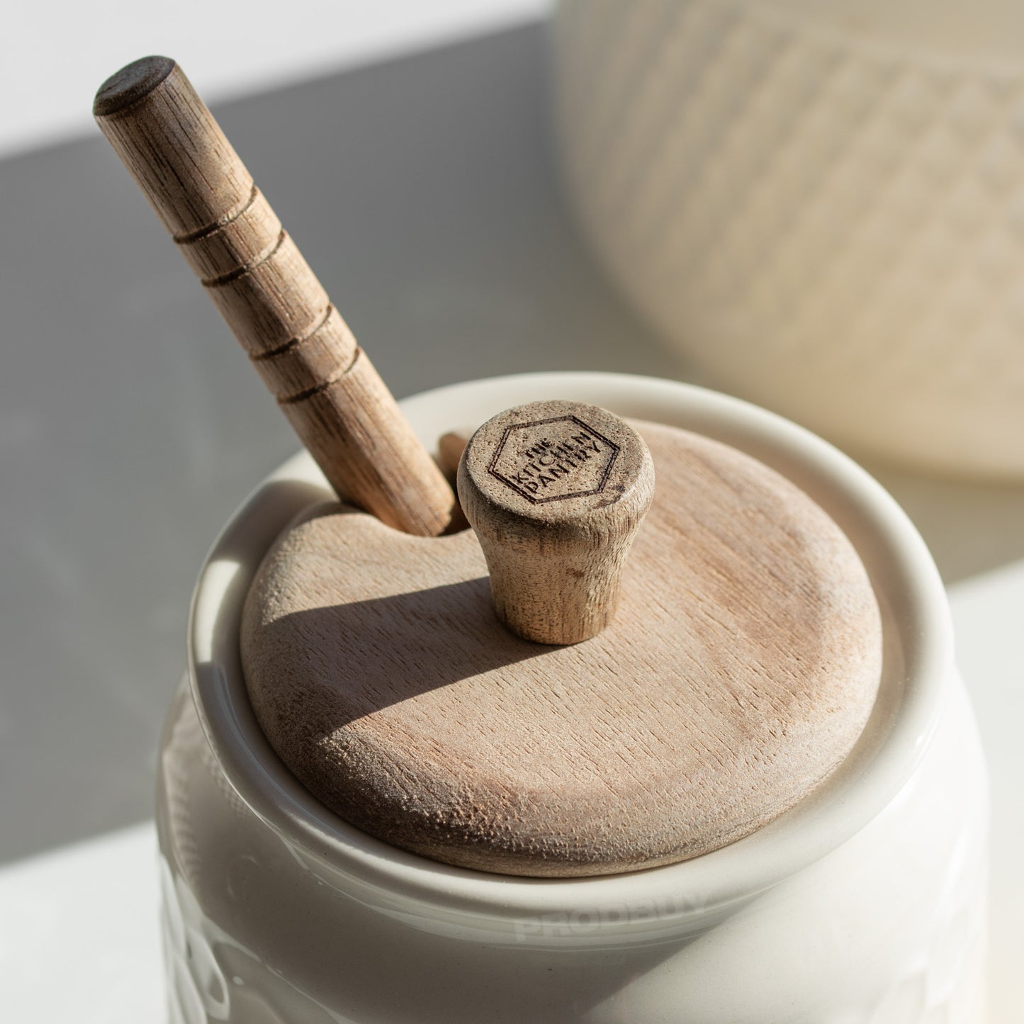 Honeycomb Honey Pot with Wooden Lid and Dipper
