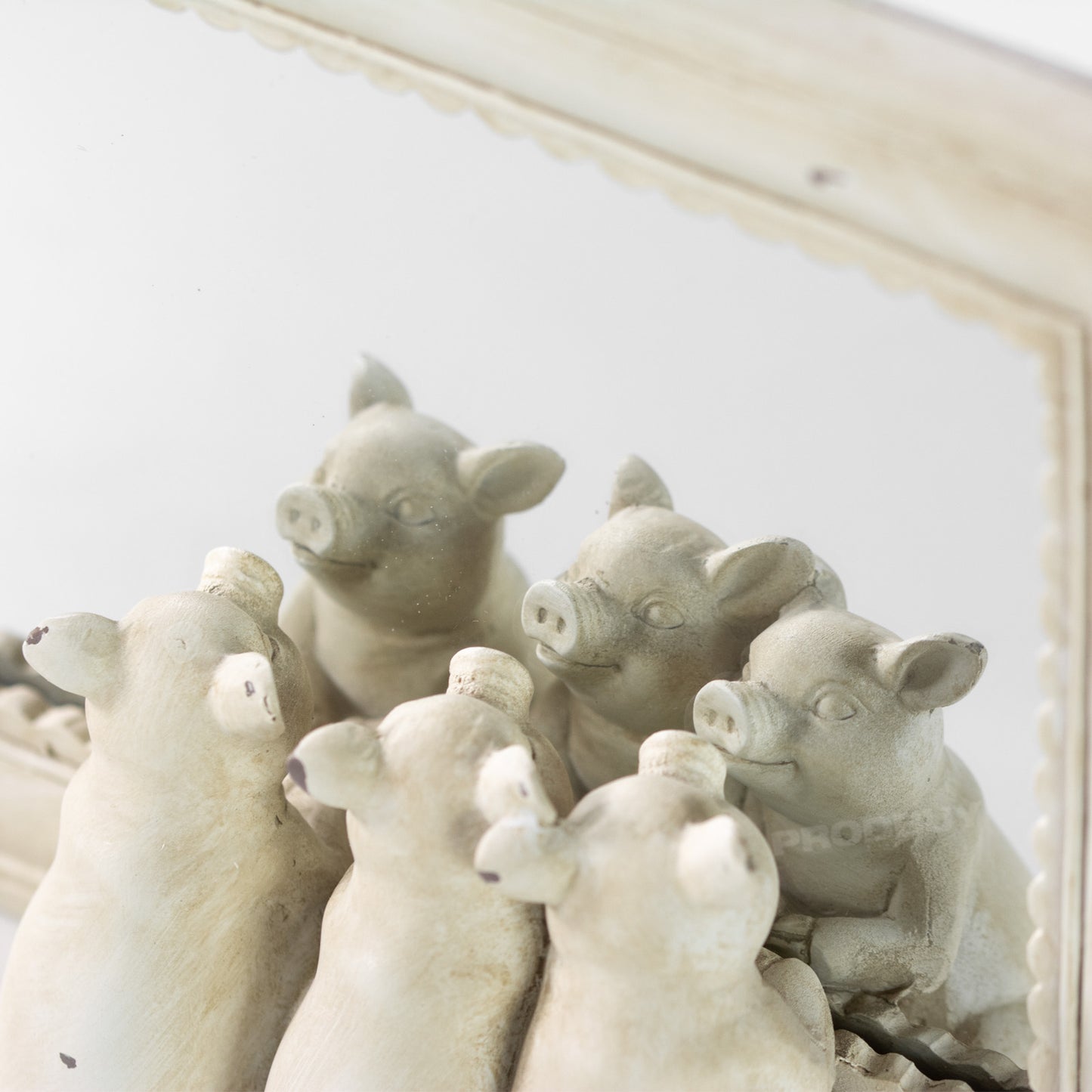 Three Pigs Small Free-standing Table Mirror Vintage Style Ornament