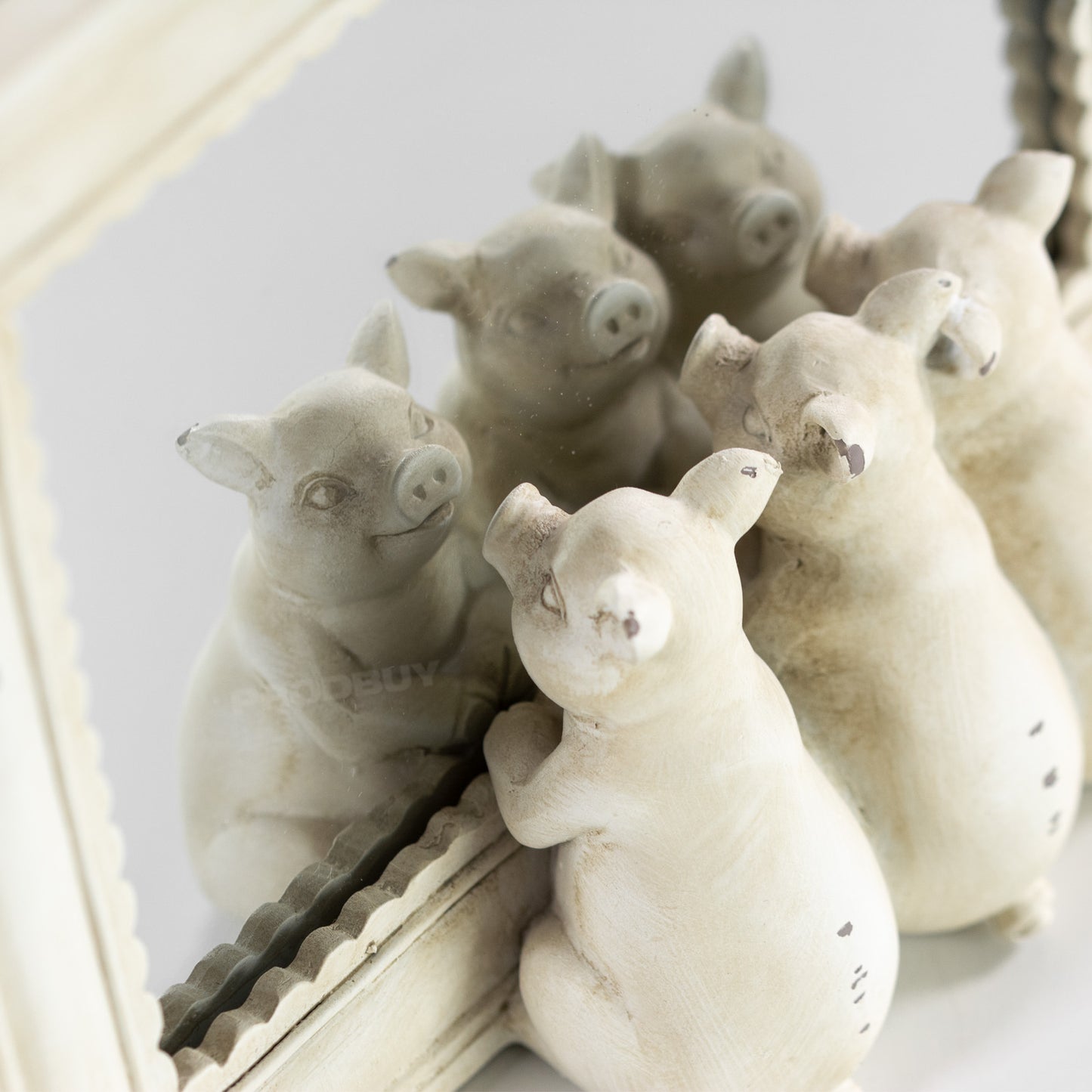Three Pigs Small Free-standing Table Mirror Vintage Style Ornament