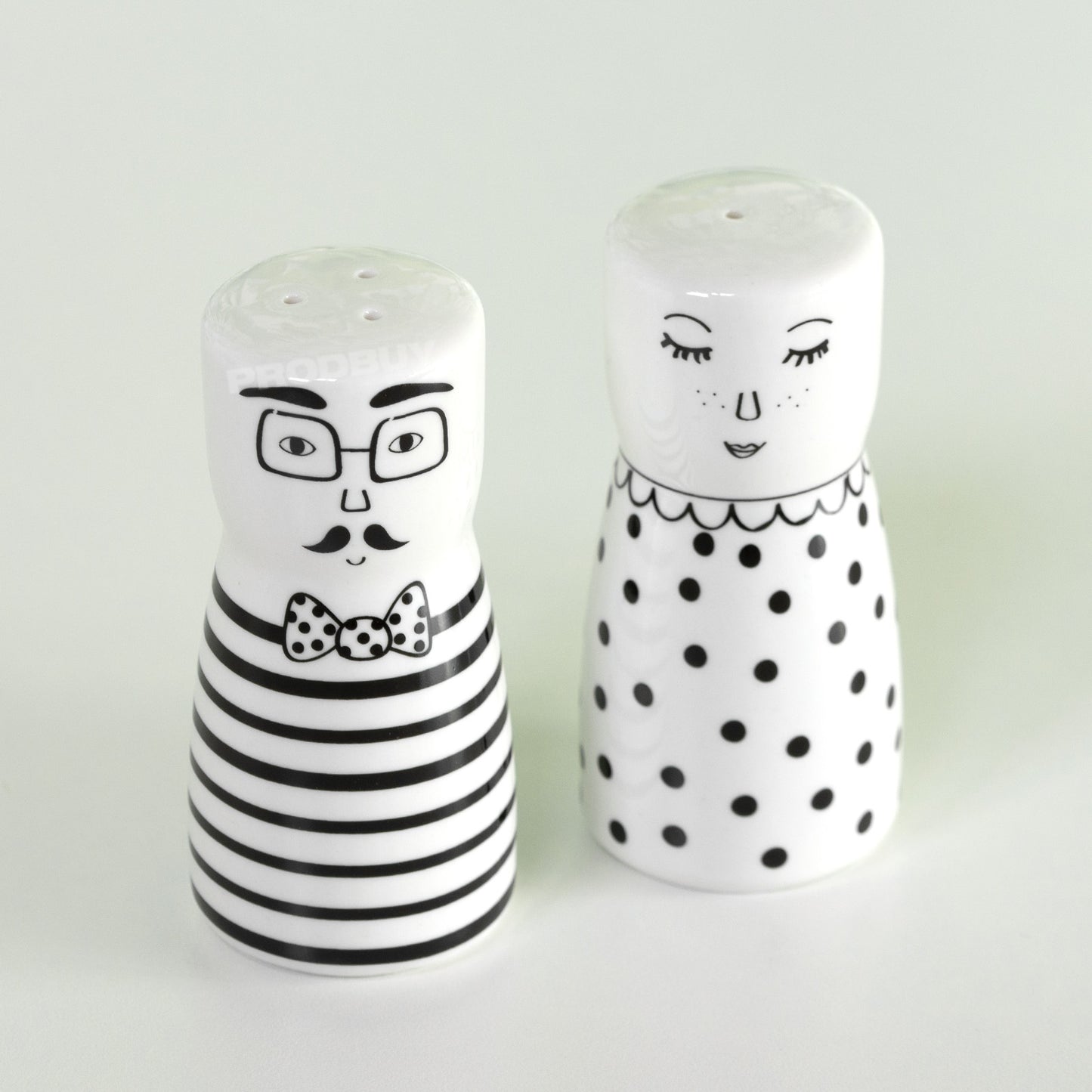 The English Tableware Company - Looking Good Salt and Pepper Shakers Set
