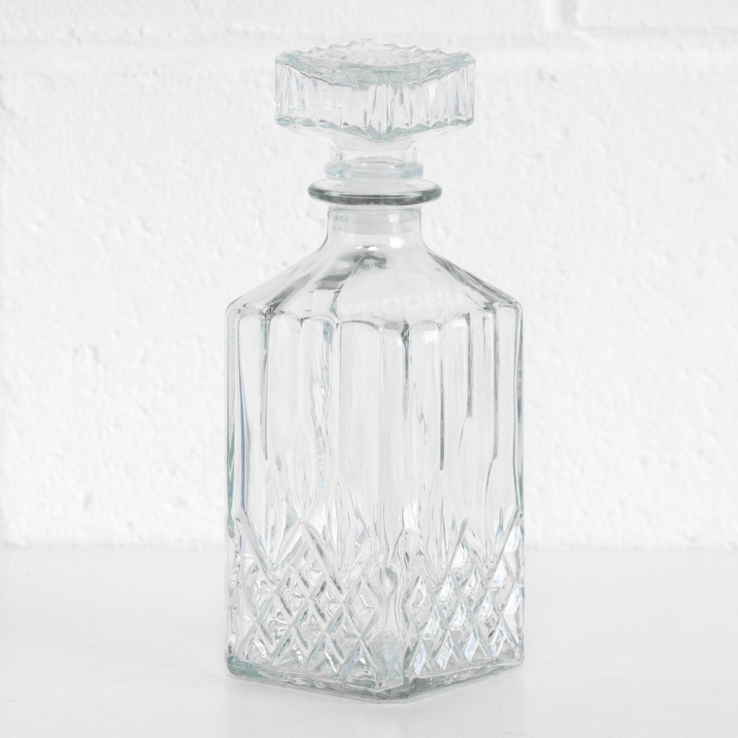 Glass Whiskey Decanter Storage Bottle