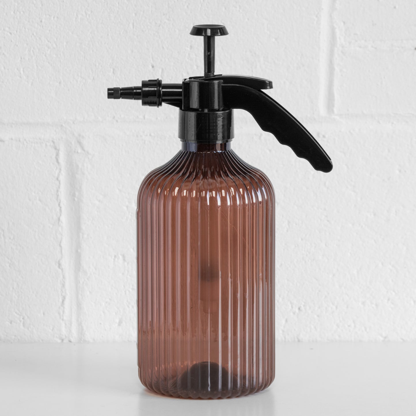 Large 2 Litre Garden Pump Action Water Sprayer