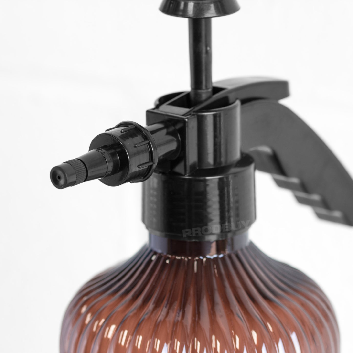 Large 2 Litre Garden Pump Action Water Sprayer