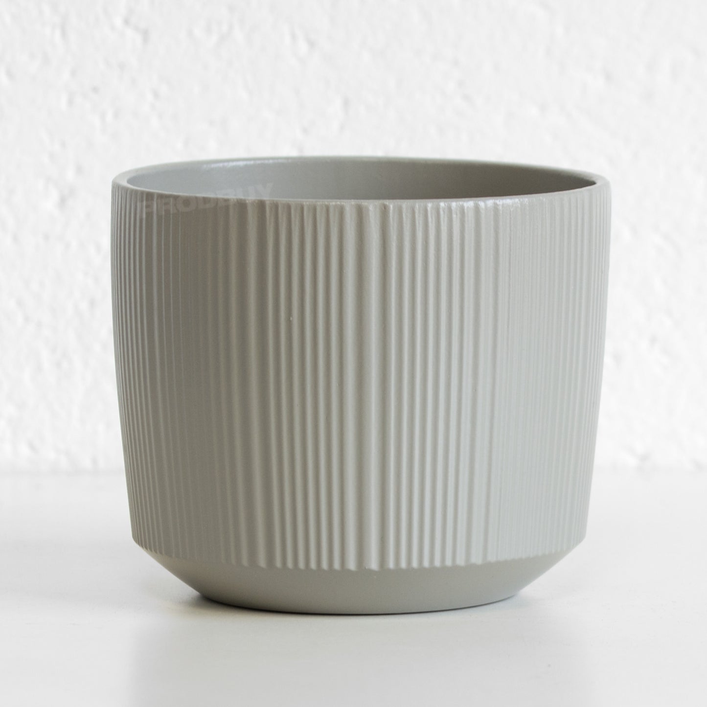 Ribbed Round 1L Plant Pot Cover