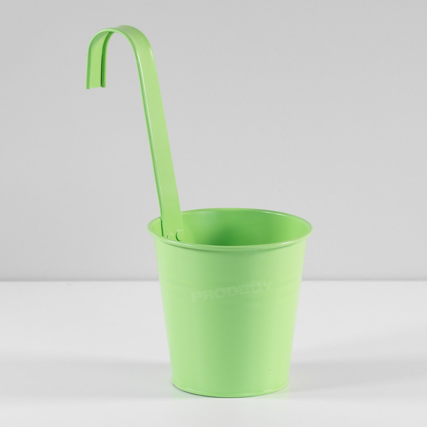 Set of 3 Colour Metal Hanging Planter Pots