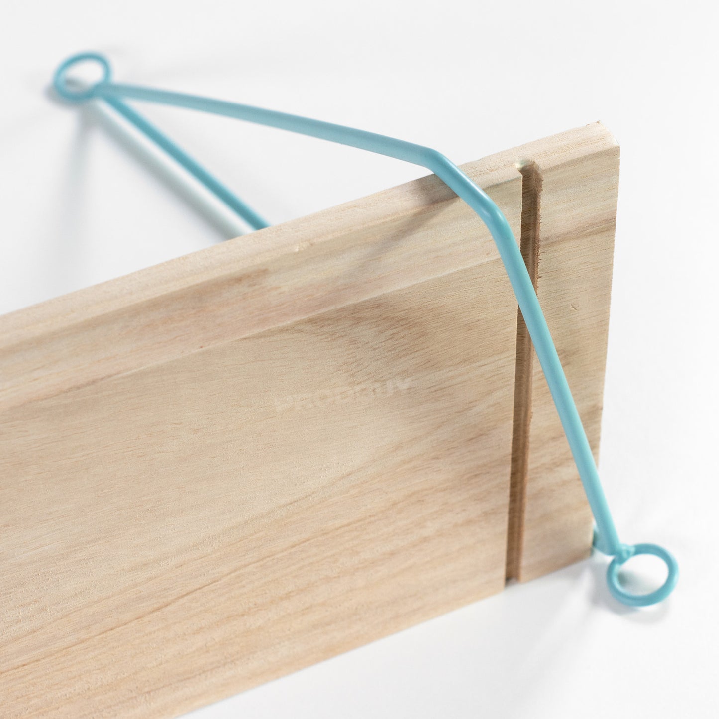 50cm Floating Wall Shelf with Metal Wire Brackets