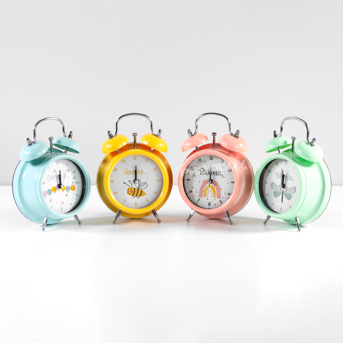 Traditional Style Children's Battery Alarm Clock