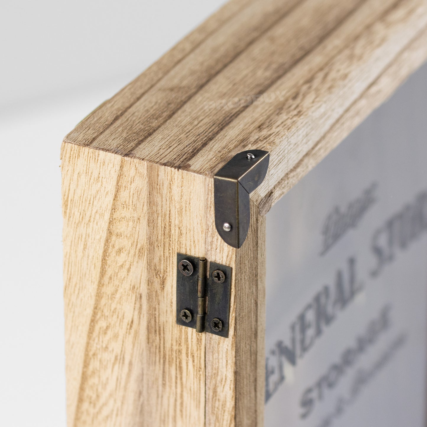 General Store Key Storage Cabinet with 6 Internal Hooks