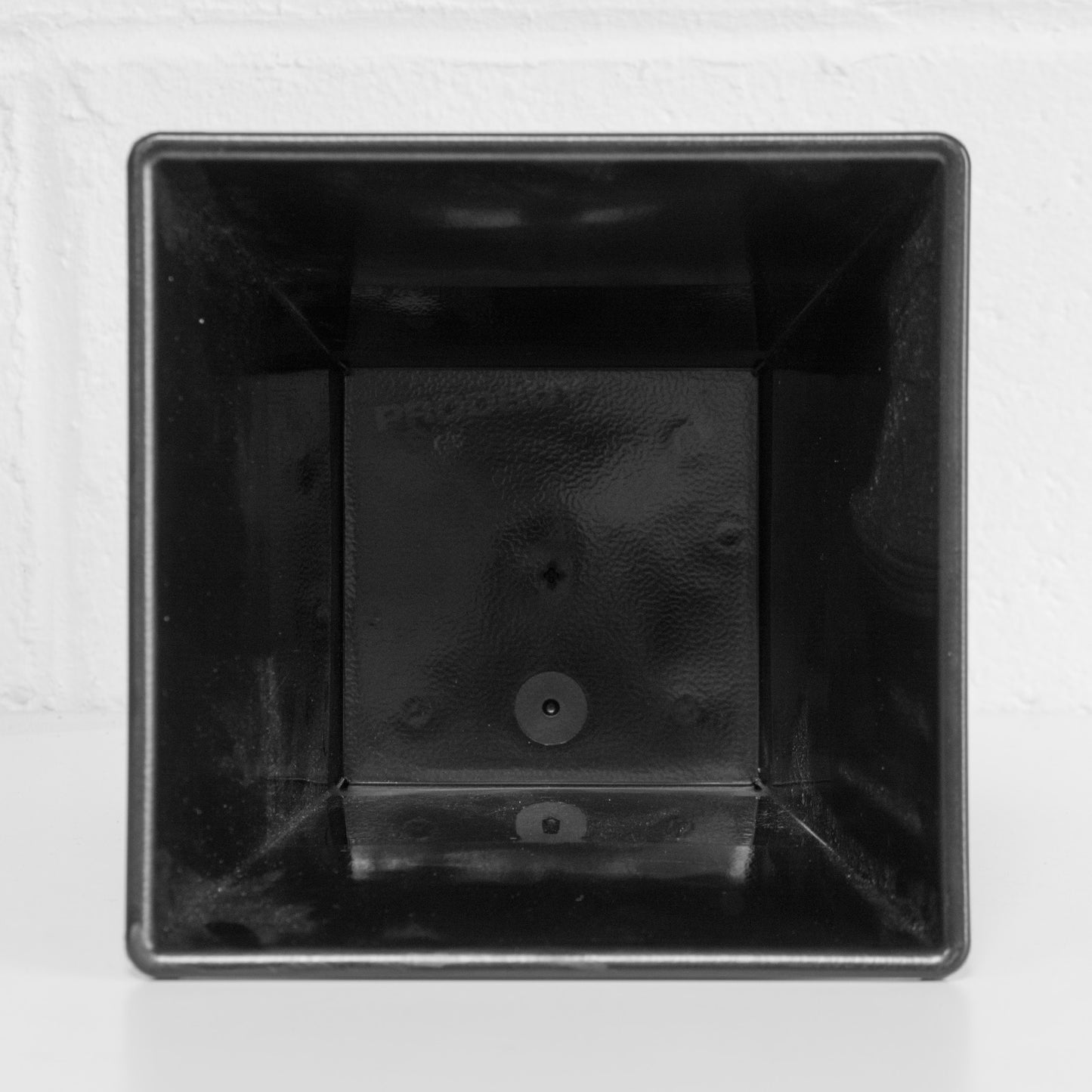 Set of 2 Black Plastic 23cm Square Garden Planter Pots