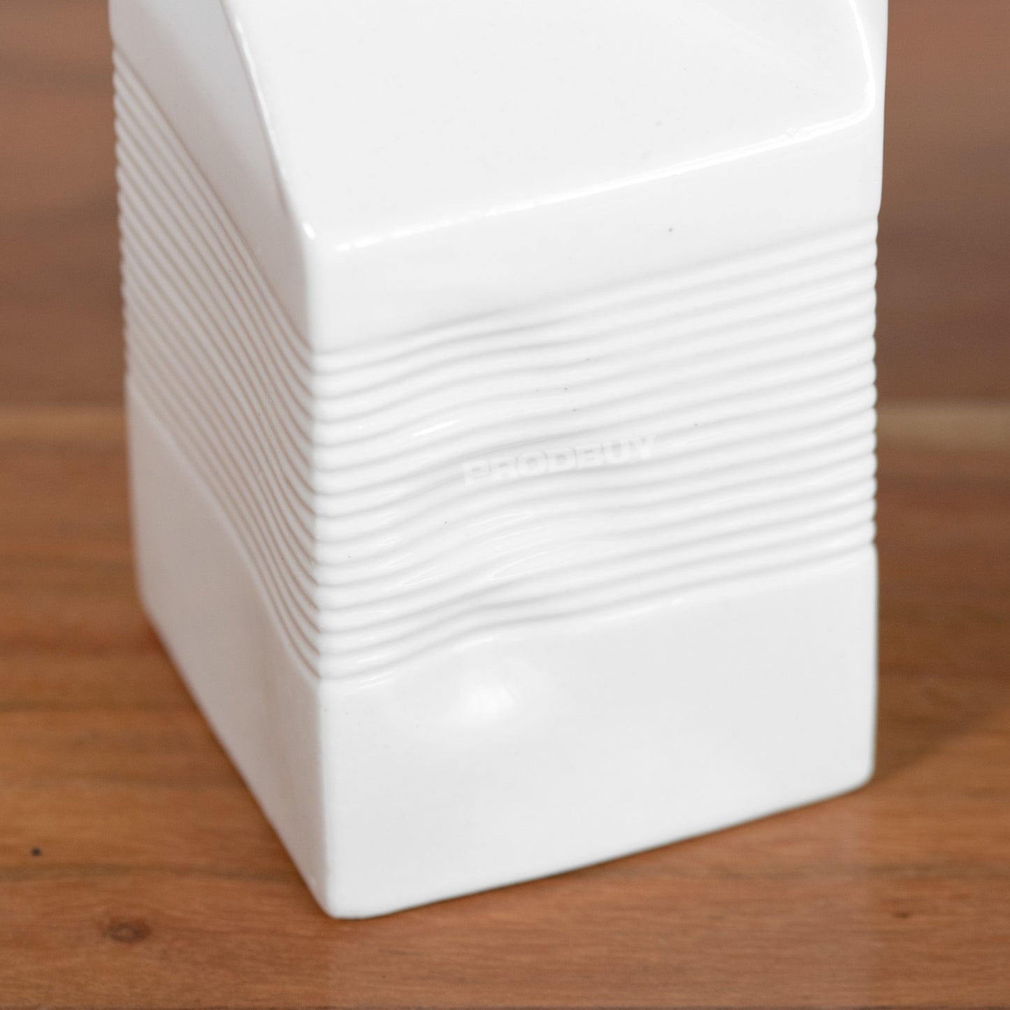 Set of 3 x 500ml Porcelain Milk Carton Serving Jugs
