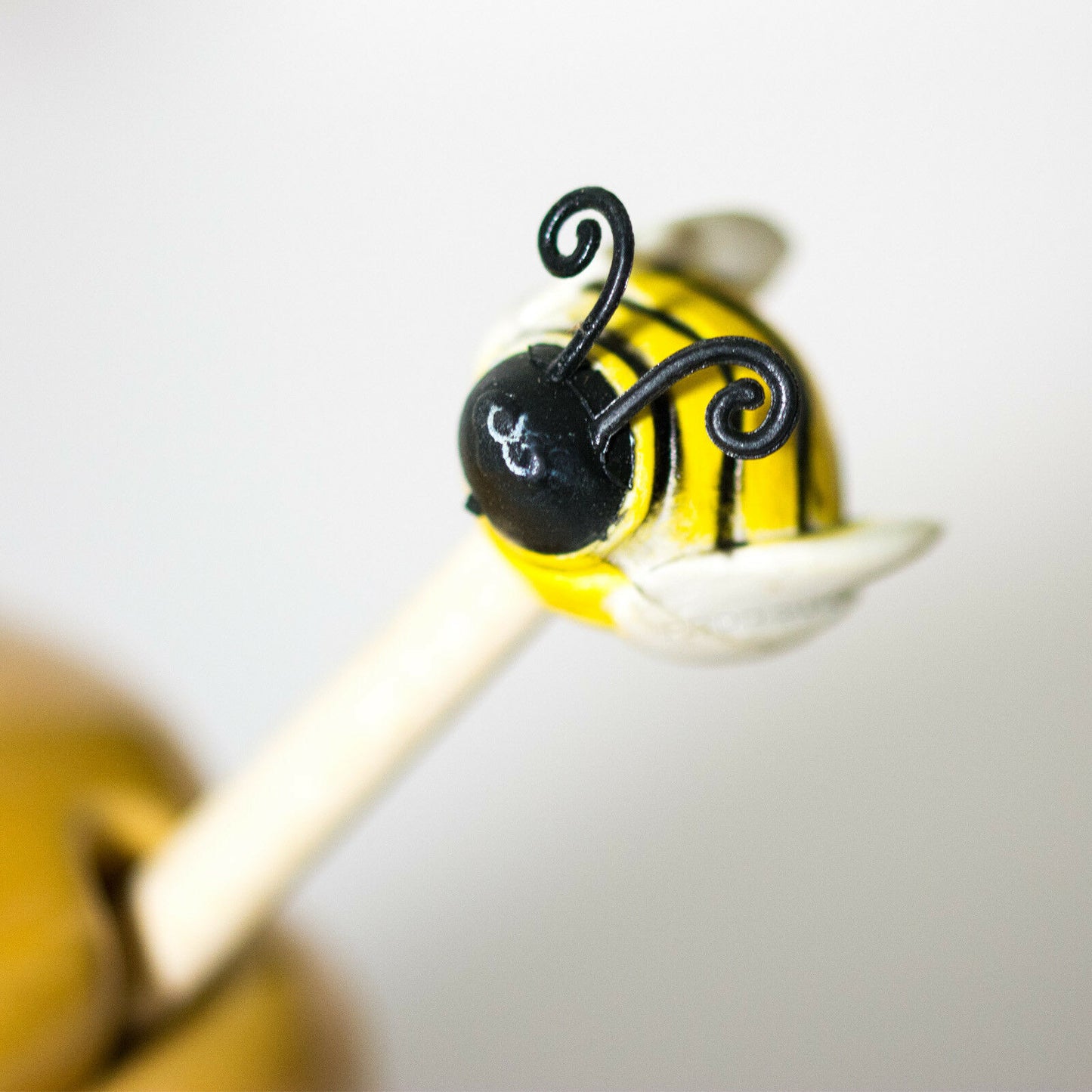 Beehive Honey Pot with Wooden Bee Dipper Spoon