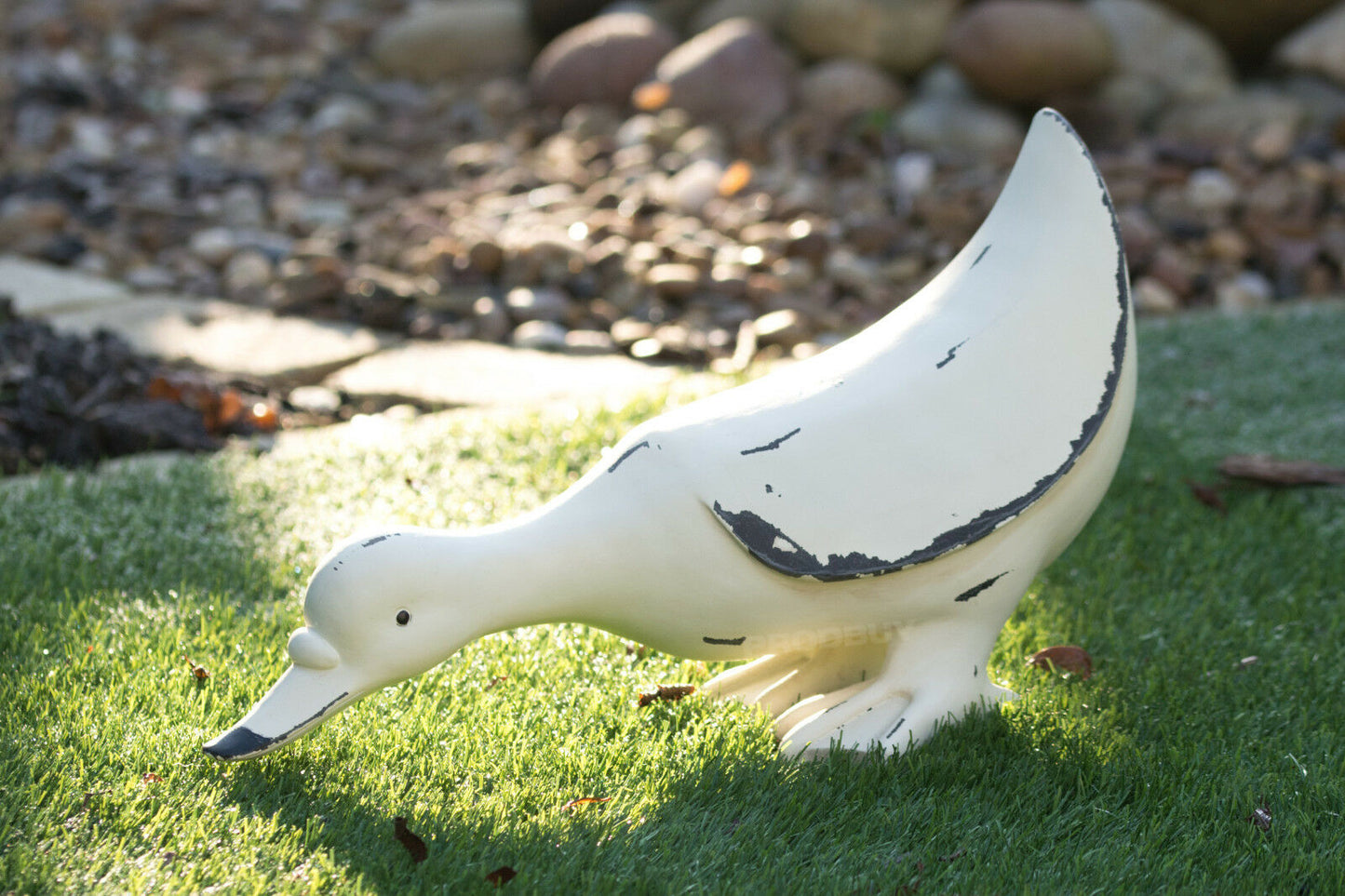 White Drinking Garden Duck Ornament