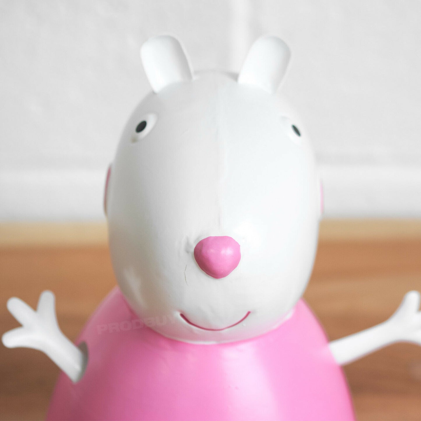 Cute 'Suzy Sheep' Ornament Metal Nodding Peppa Pig Figure
