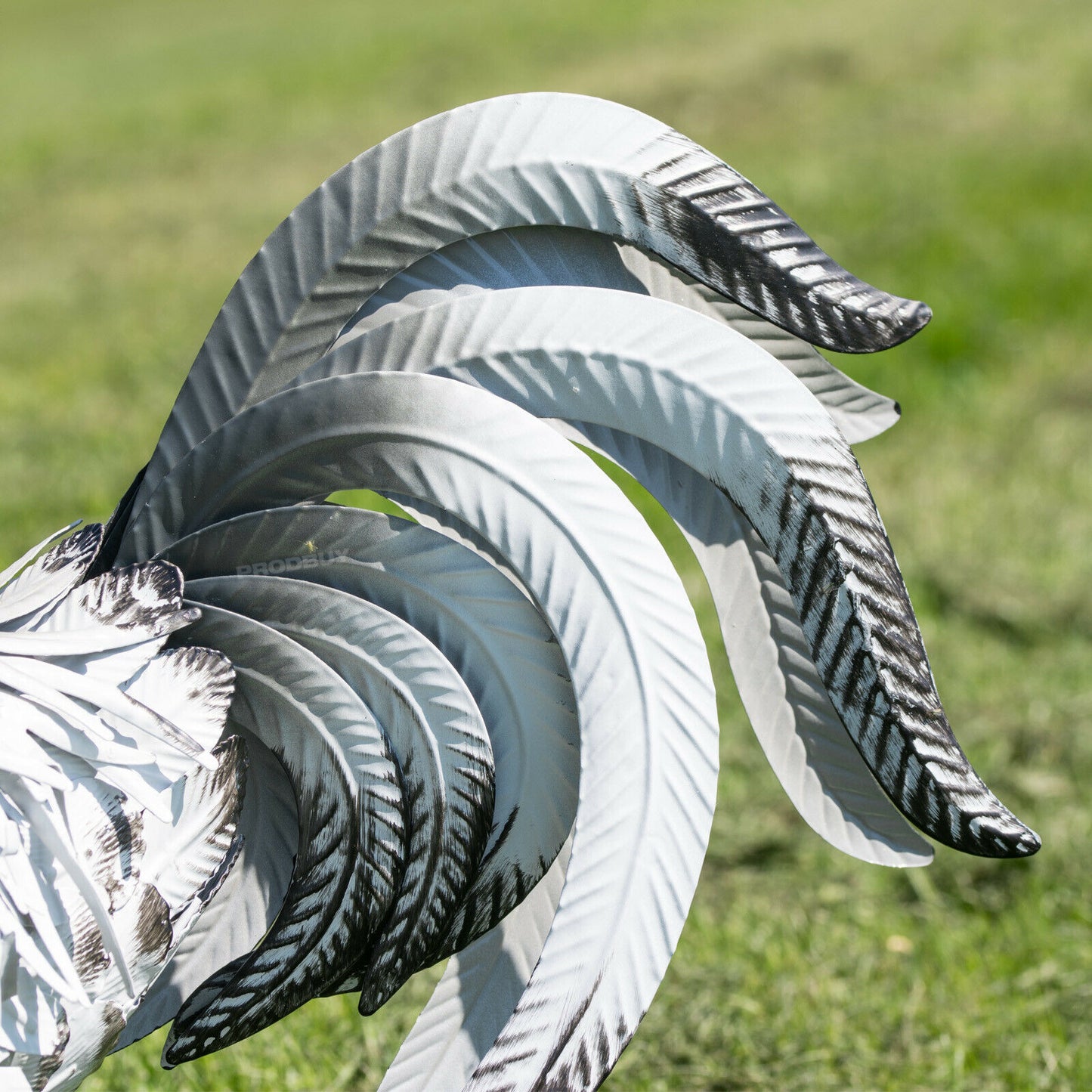 Large Metal Chicken Ornament Garden Rooster Sculpture