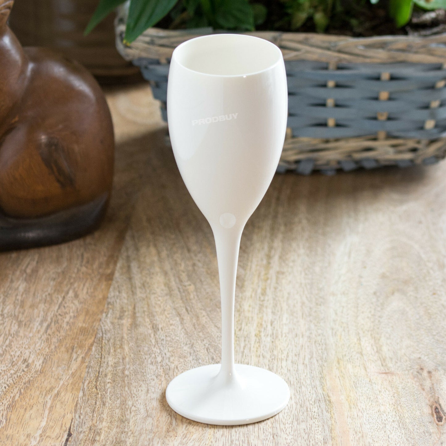 Set of 4 White Plastic Champagne Flutes