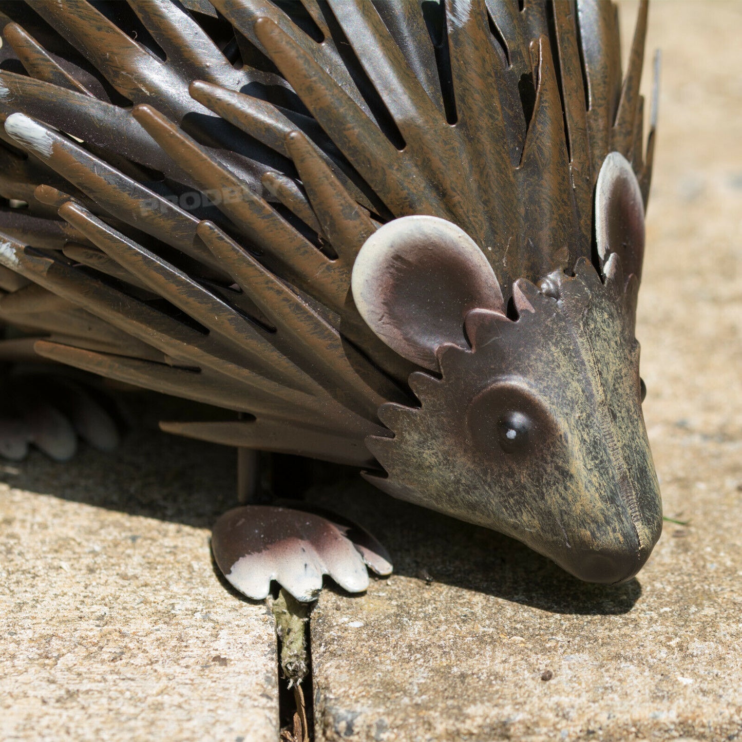 Small Metal Hedgehog 17cm Garden Ornament