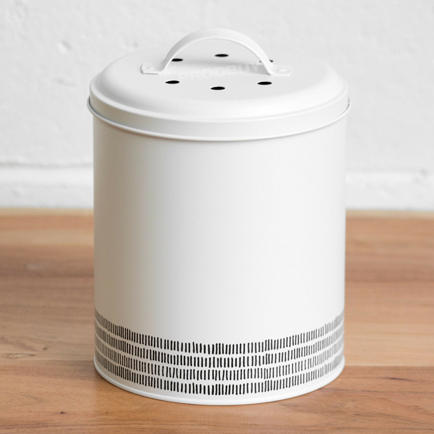 White Kitchen Compost Caddy 2.5 Litre Food Waste Bin