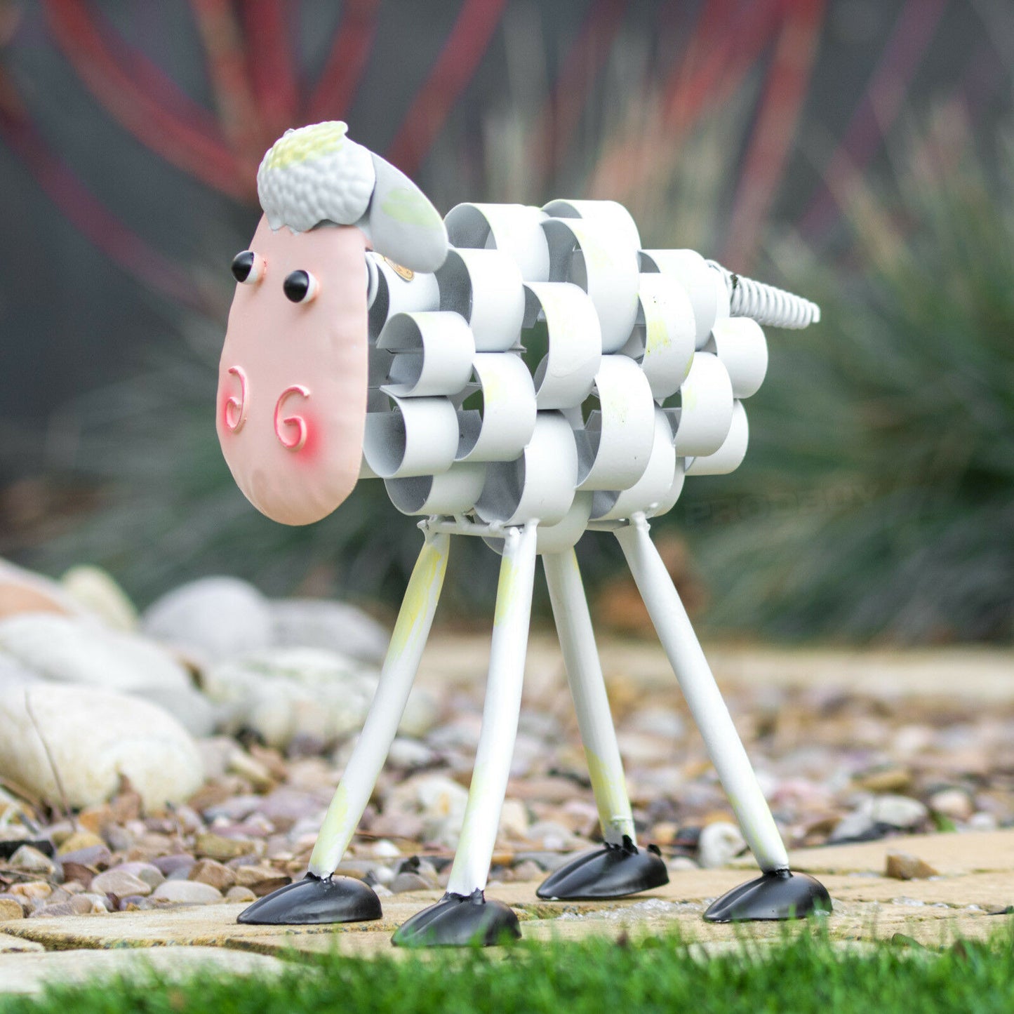 Metal Sheep Garden Lawn Ornament Nodding Sculpture