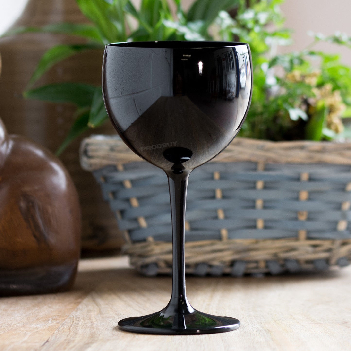 Set of 4 Black Polycarbonate 40cl Plastic Wine Glasses
