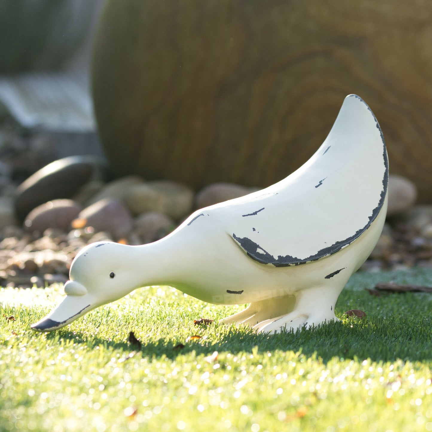 White Drinking Garden Duck Ornament