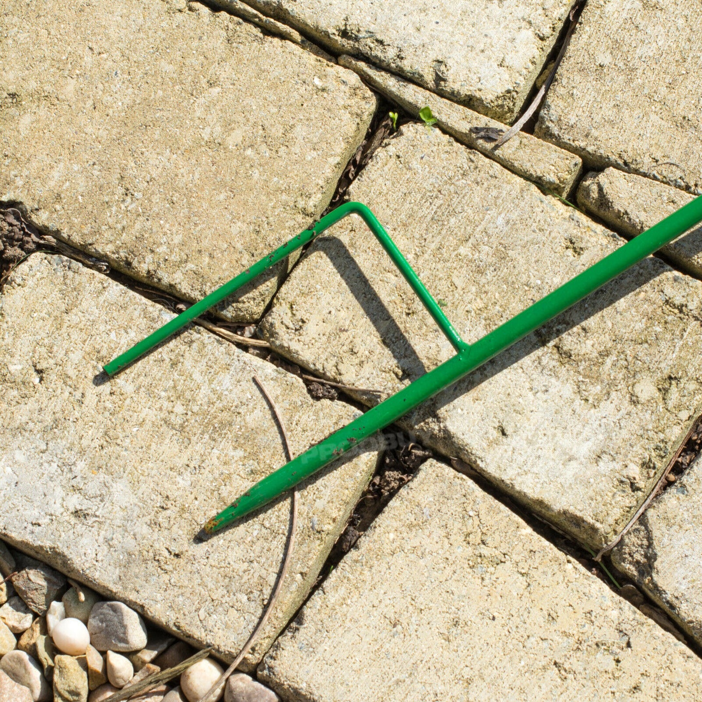 Tall Metal Pig Garden Stake Ornament